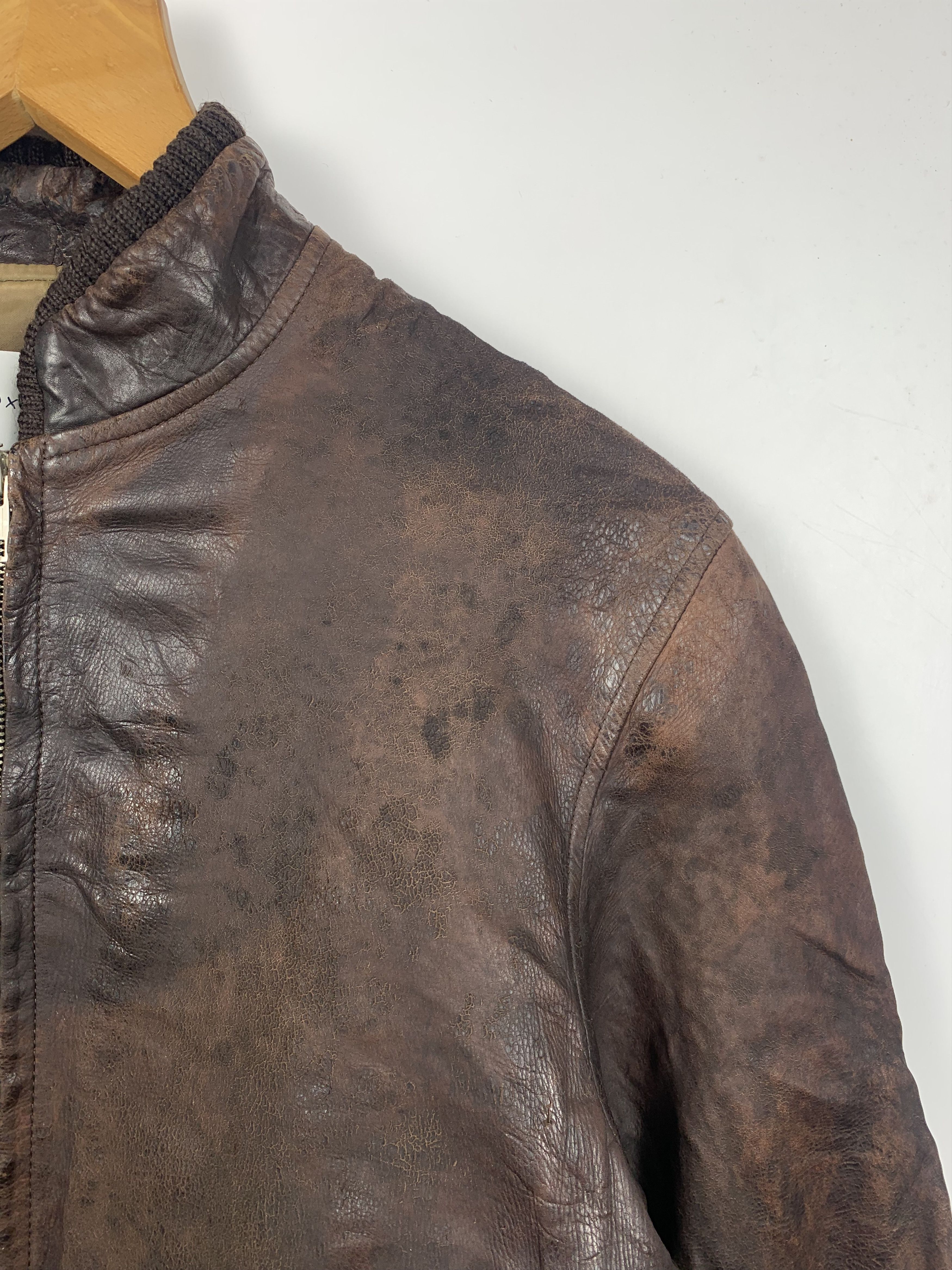 Vintage Vintage Japanese Brand Full Leather Bomber Jacket J1164 Size US M / EU 48-50 / 2 - 6 Thumbnail