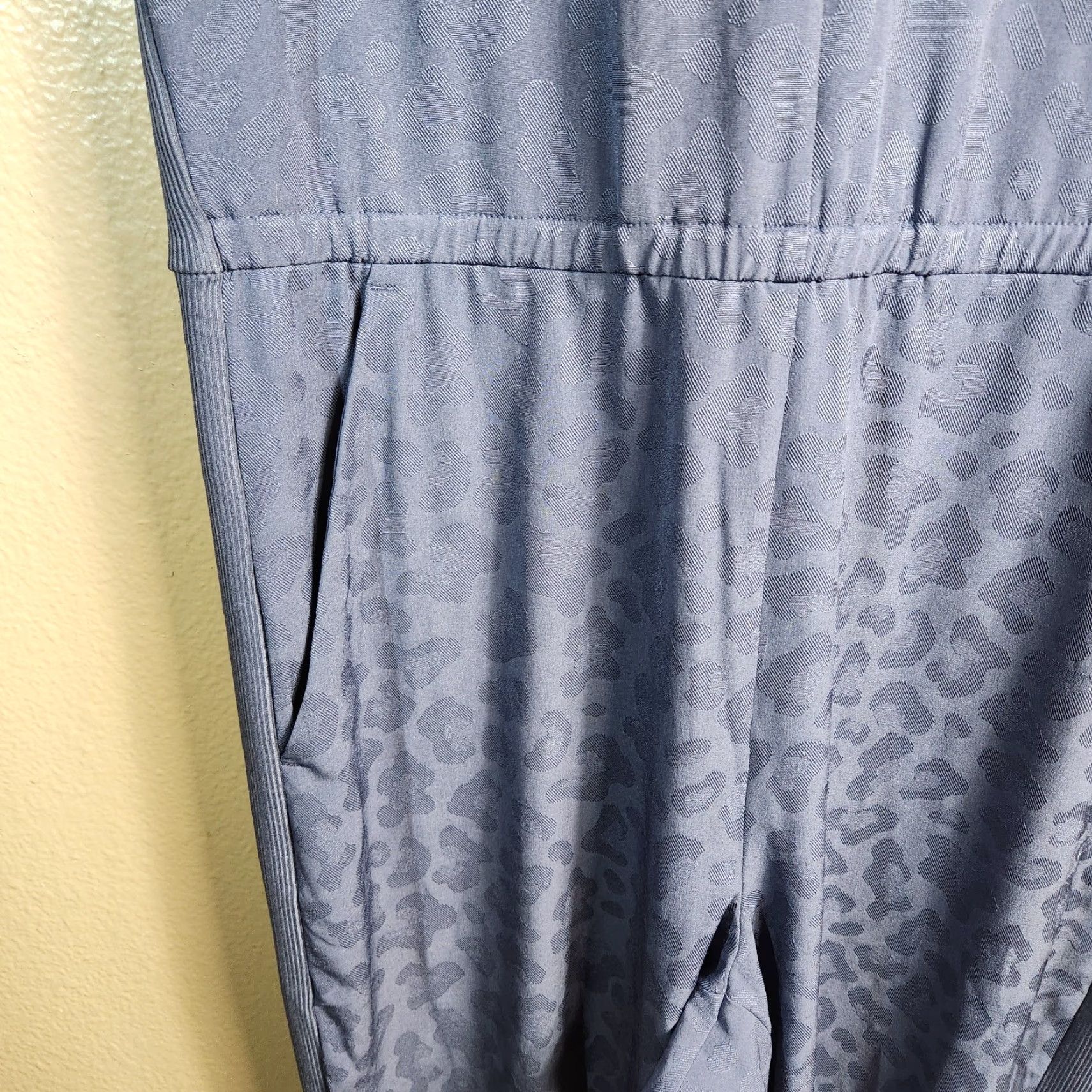 Athleta Athleta Jumpsuit |8| Brooklyn Textured Sleeveless One-Piece in Medieval Violet (Violet) Womens Size 30" / US 8 / IT 44 - 5 Thumbnail