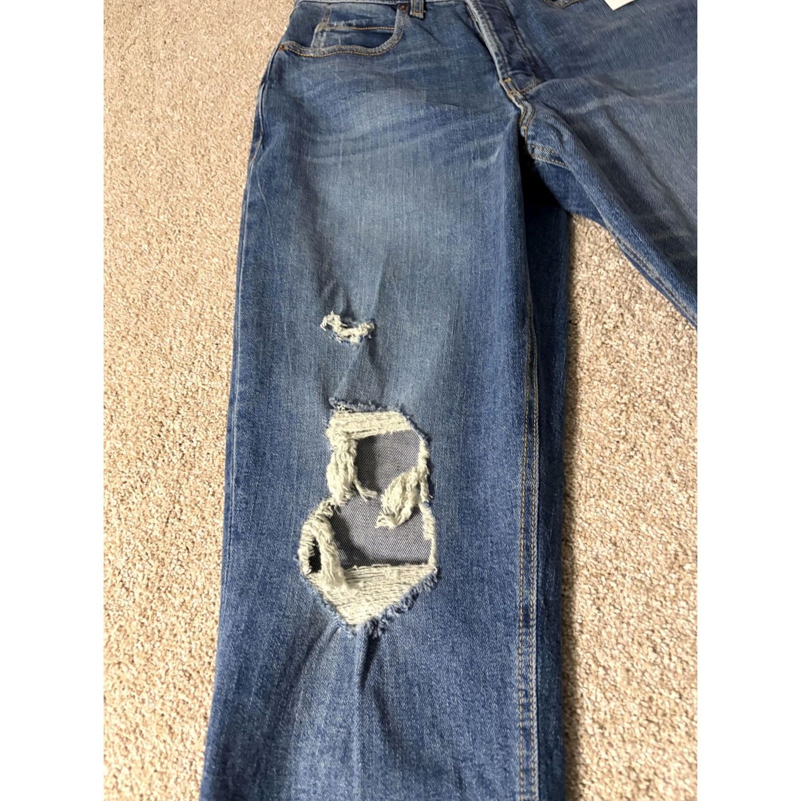 Old Navy Old Navy Womens 6 Straight Denim Jeans Sky-Hi Distressed Medium Size 28" / US 6 / IT 42 - 4 Thumbnail