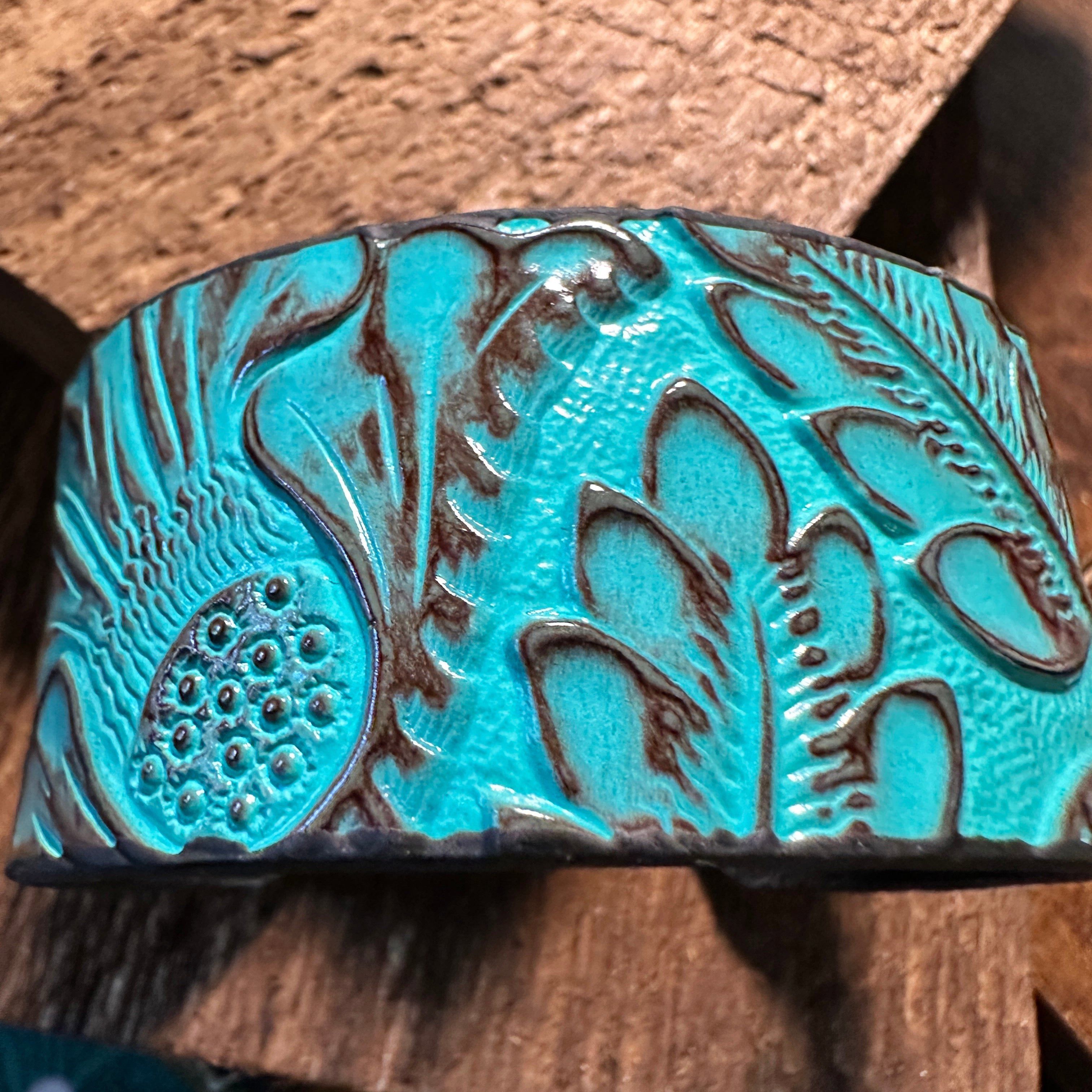 Other Boho Southwestern Leather Turquoise Floral Wide Cuff Bangle Size ONE SIZE - 4 Thumbnail