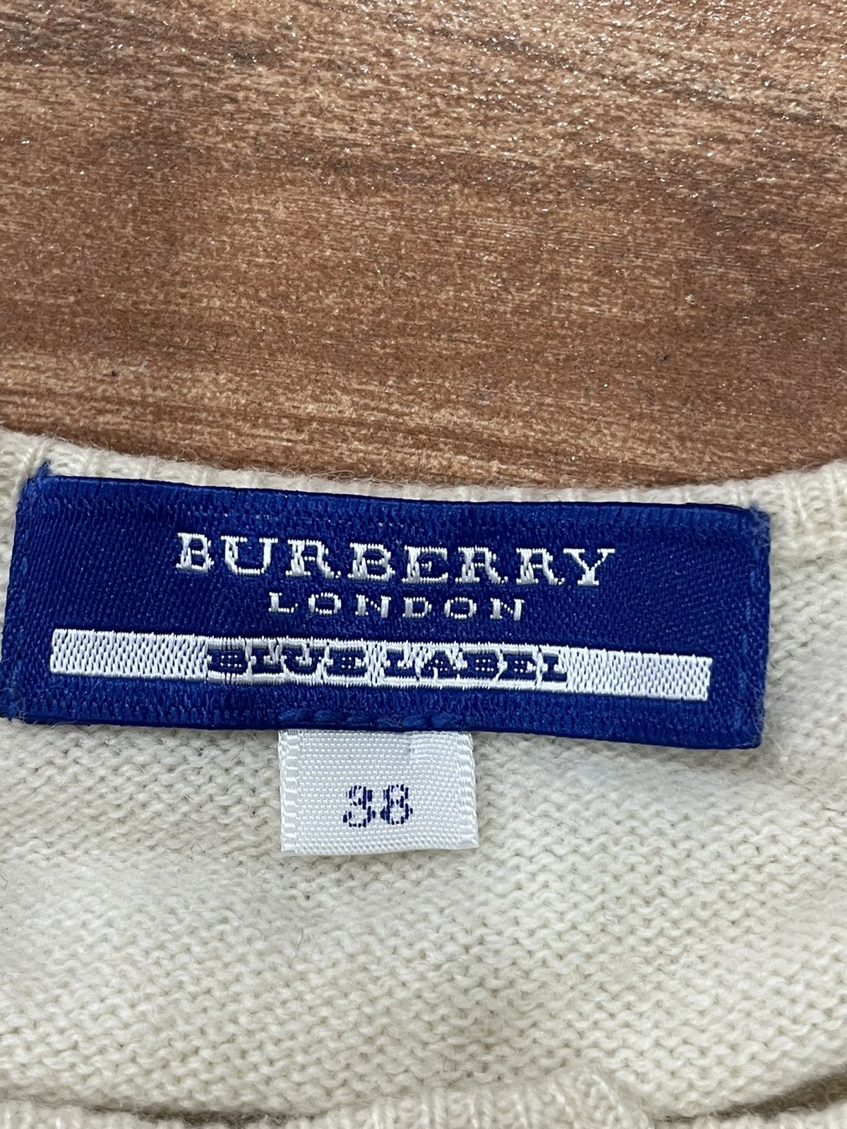 Burberry × Vintage Burberry Button Sweater Size XS / US 0-2 / IT 36-38 - 3 Thumbnail
