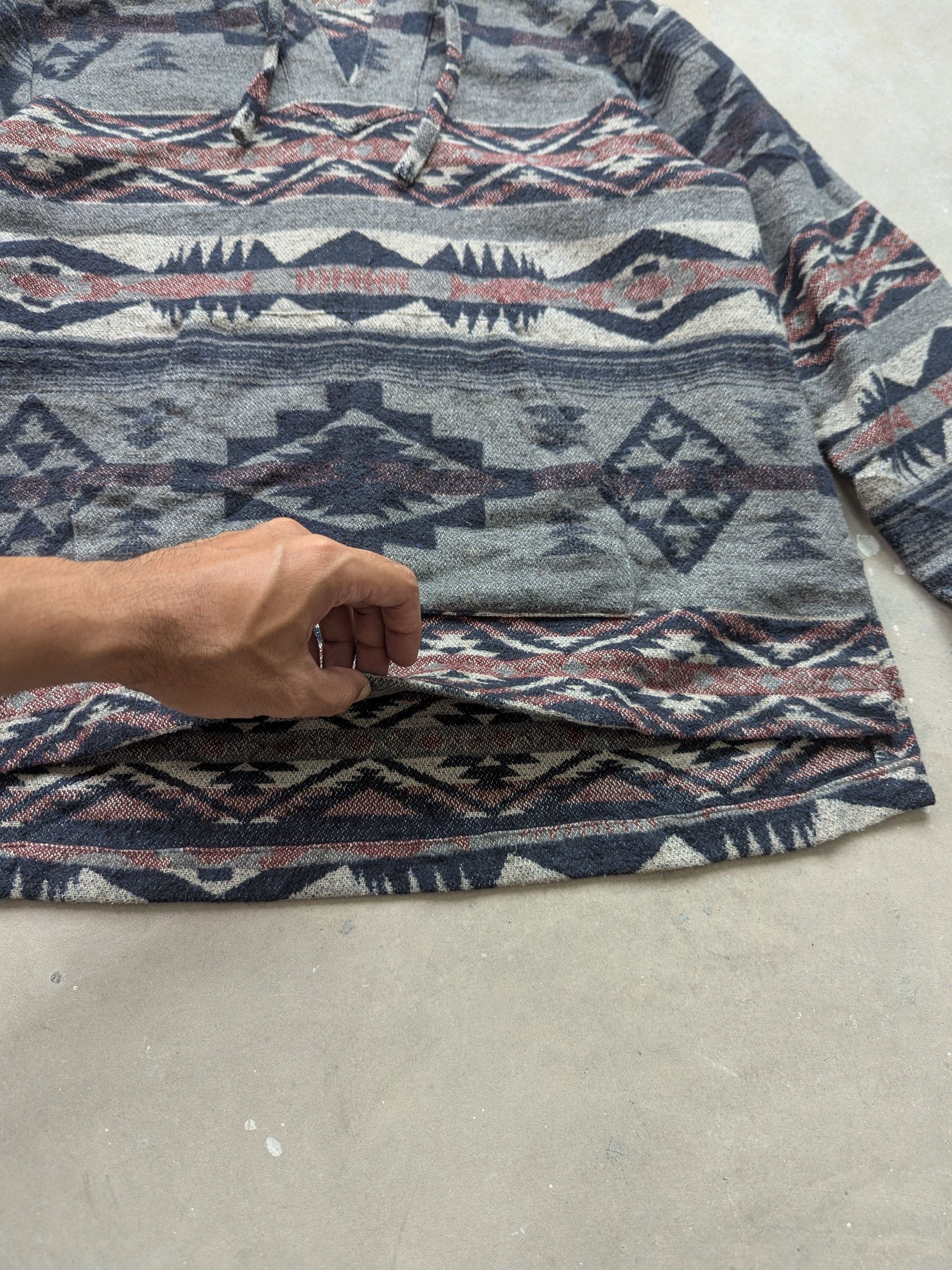 Japanese Brand × Vintage Vintage Wool Hoodie Navajo Native Pullover Sweater Size US M / EU 48-50 / 2 - 7 Thumbnail