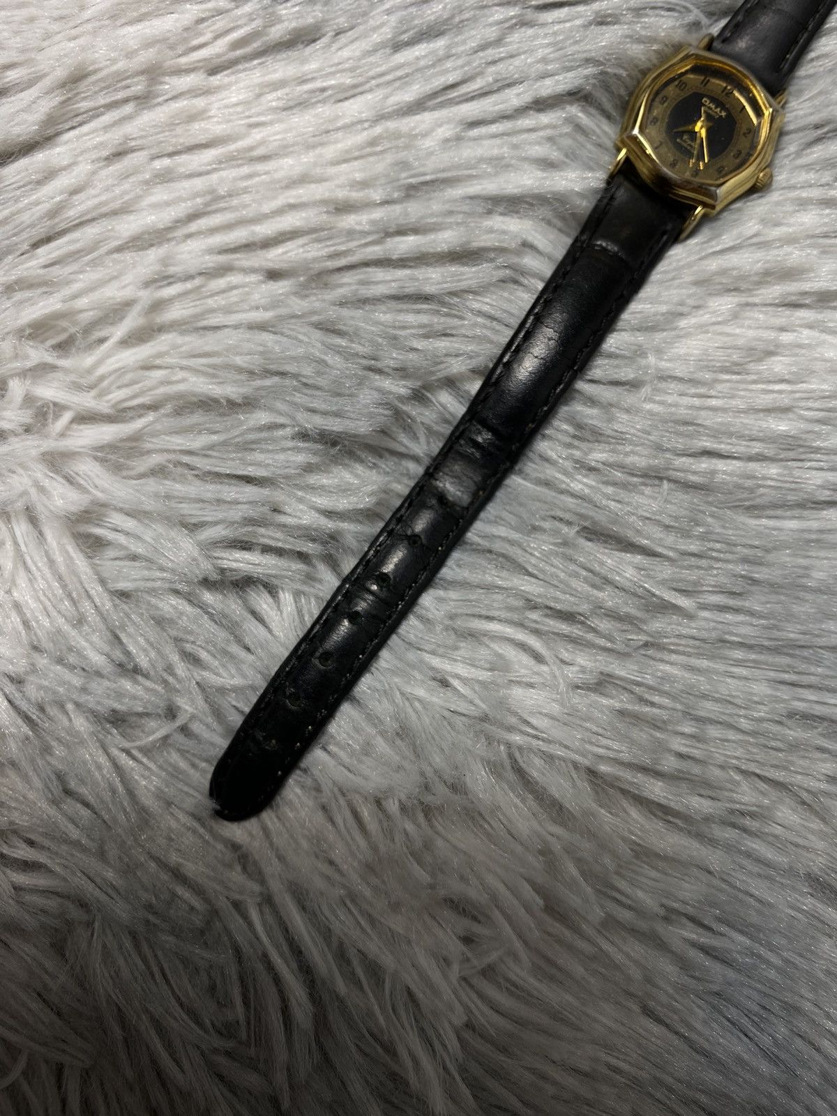Japanese Brand × Jewelry Vintage Omax Black Dial Gold Frame Watch, Japanese Brand Size ONE SIZE - 11 Thumbnail