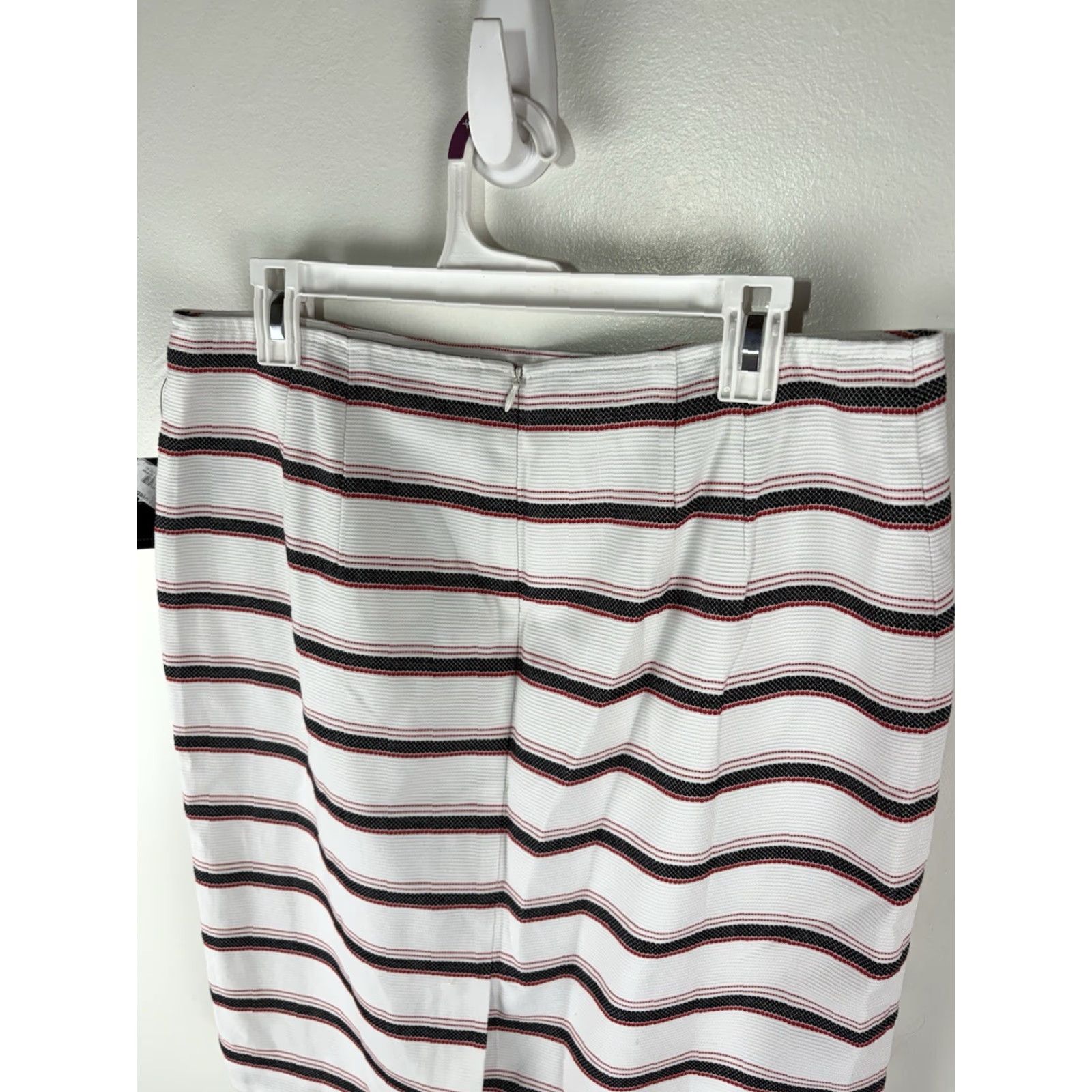 Liz Claiborne Liz Claiborne Career White/Multi Striped Midi Skirt Womens Size 14 New Size 36" / US 14 / IT 50 - 5 Thumbnail