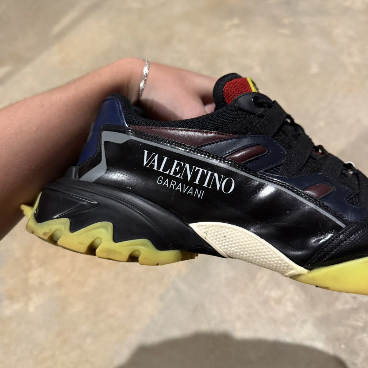 Valentino Valentino Garavani Climbers Trainer Black Multi US 9 Size US 9 / EU 42 - 8 Thumbnail