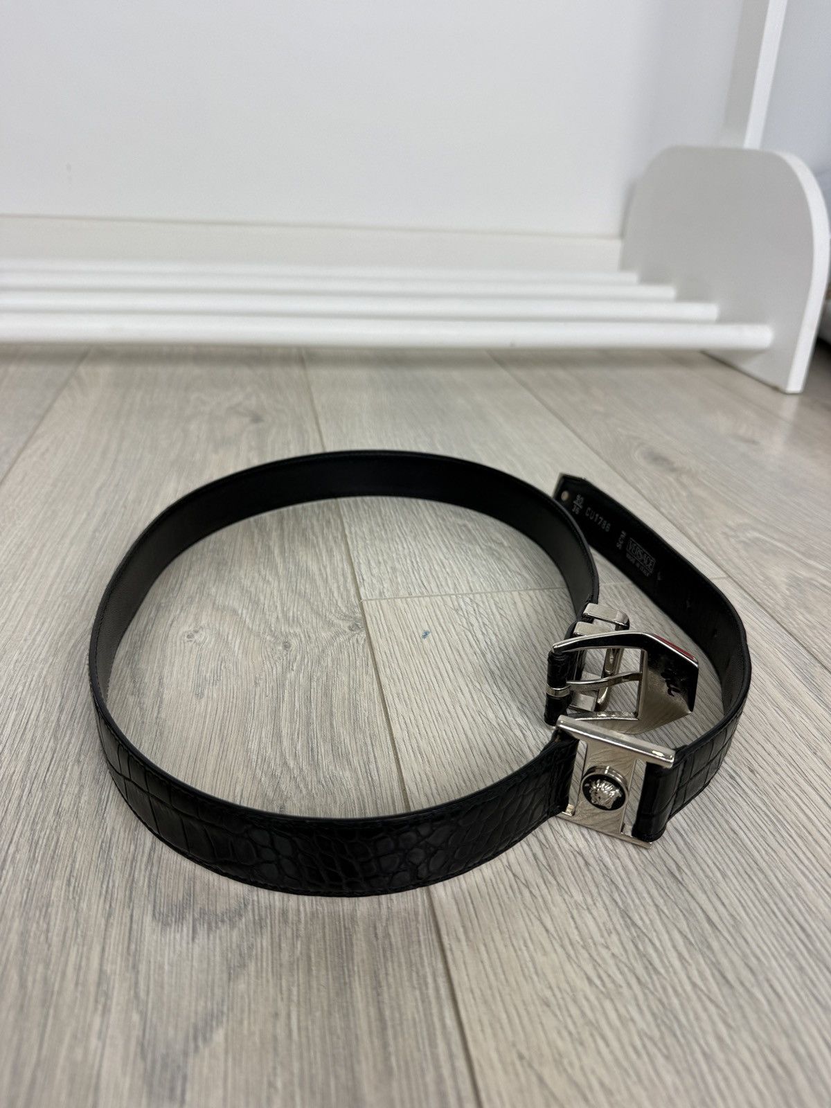 Versace Versace Vintage Medusa Leather belt Size ONE SIZE - 1 Thumbnail