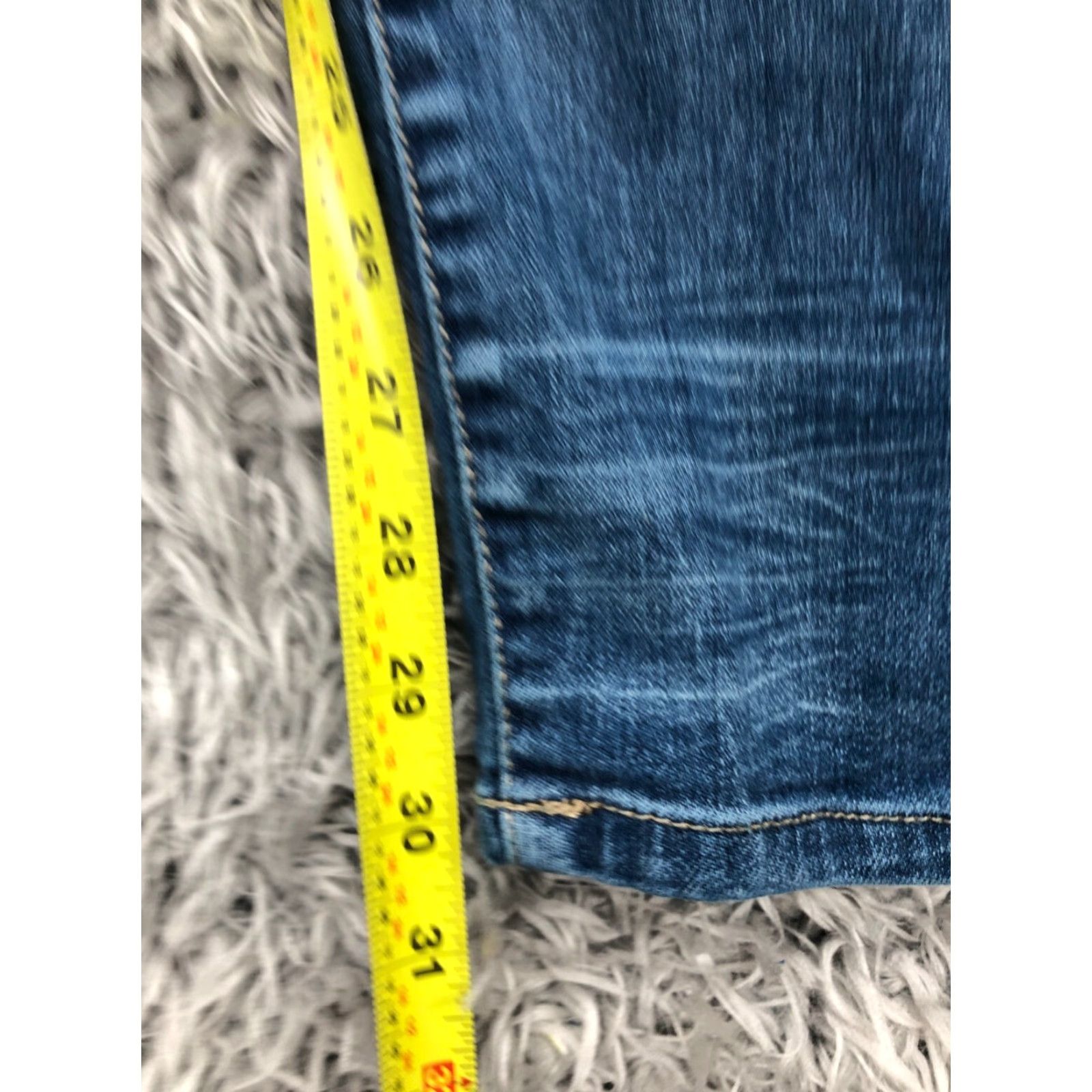 Buckle Black VINTAGE Buckle Black Fit No. 53 Skinny Jeans Womens Medium Blue 27x32 Regular Waist 30in 5-Pocket Denim Jeans Womens Jeans Distressed No Pattern Solid Size 27" / US 4 / IT 40 - 3 Thumbnail
