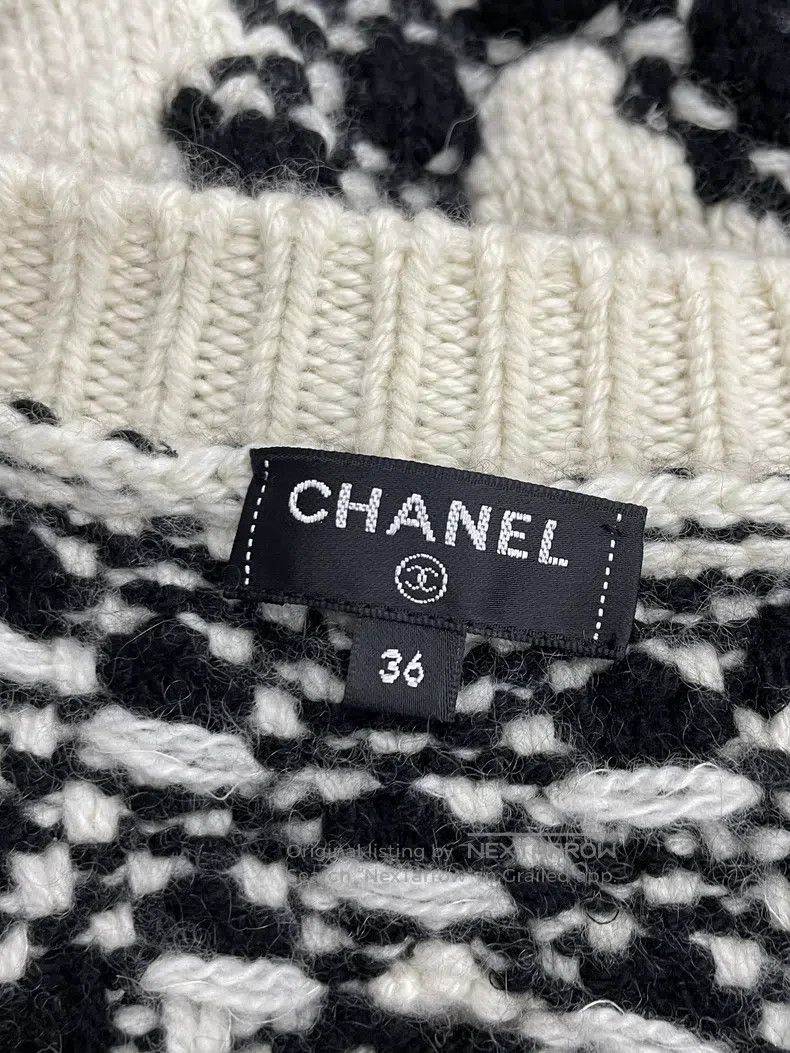 Chanel Chanel 21A black and white color block flower knitted vest Size XS / US 0-2 / IT 36-38 - 5 Thumbnail