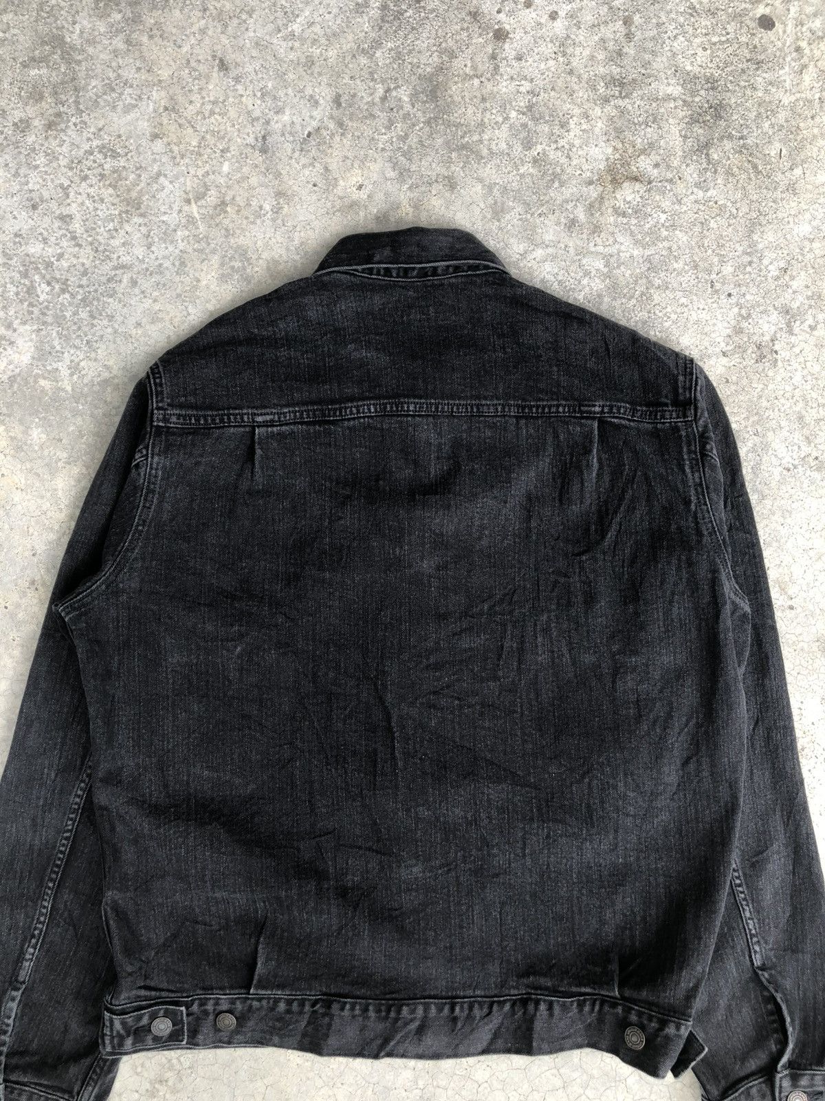 Uniqlo Japanese Uniqlo Type 2 Denim Jacket Distressed Denim Size US L / EU 52-54 / 3 - 7 Thumbnail