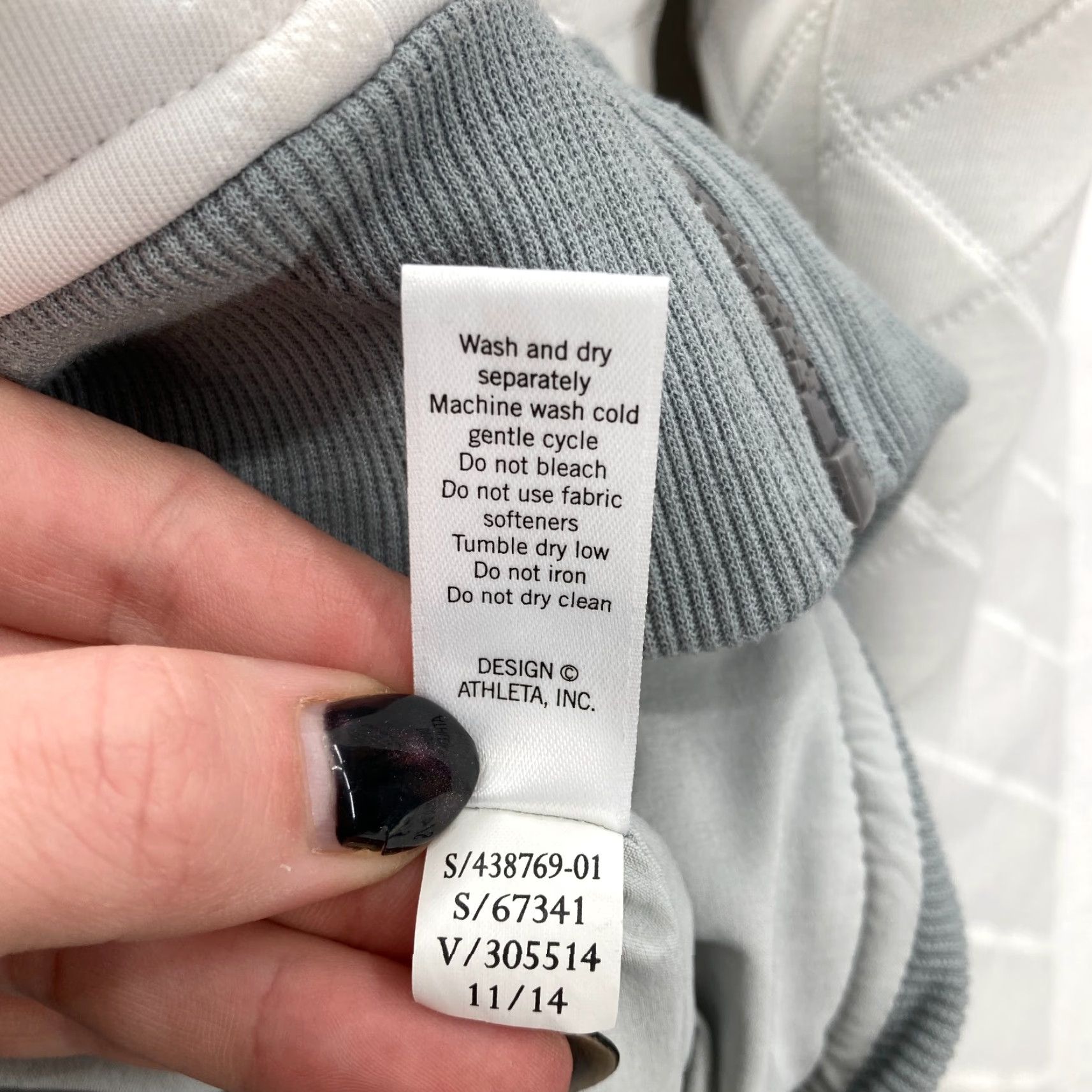Athleta VINTAGE Athleta Quilted Bomber Jacket Women's XXS White Stretch Full Zip Athleisure Gym Size XXS / US 00 / IT 34 - 6 Thumbnail