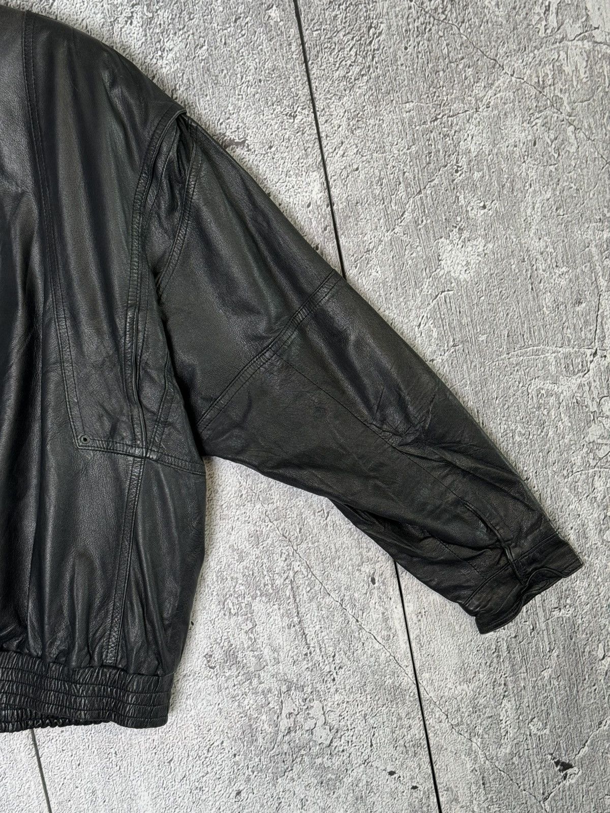Diesel Diesel Oversized Leather Bomber Jacket Embroidered Big Logo Size US XL / EU 56 / 4 - 6 Thumbnail