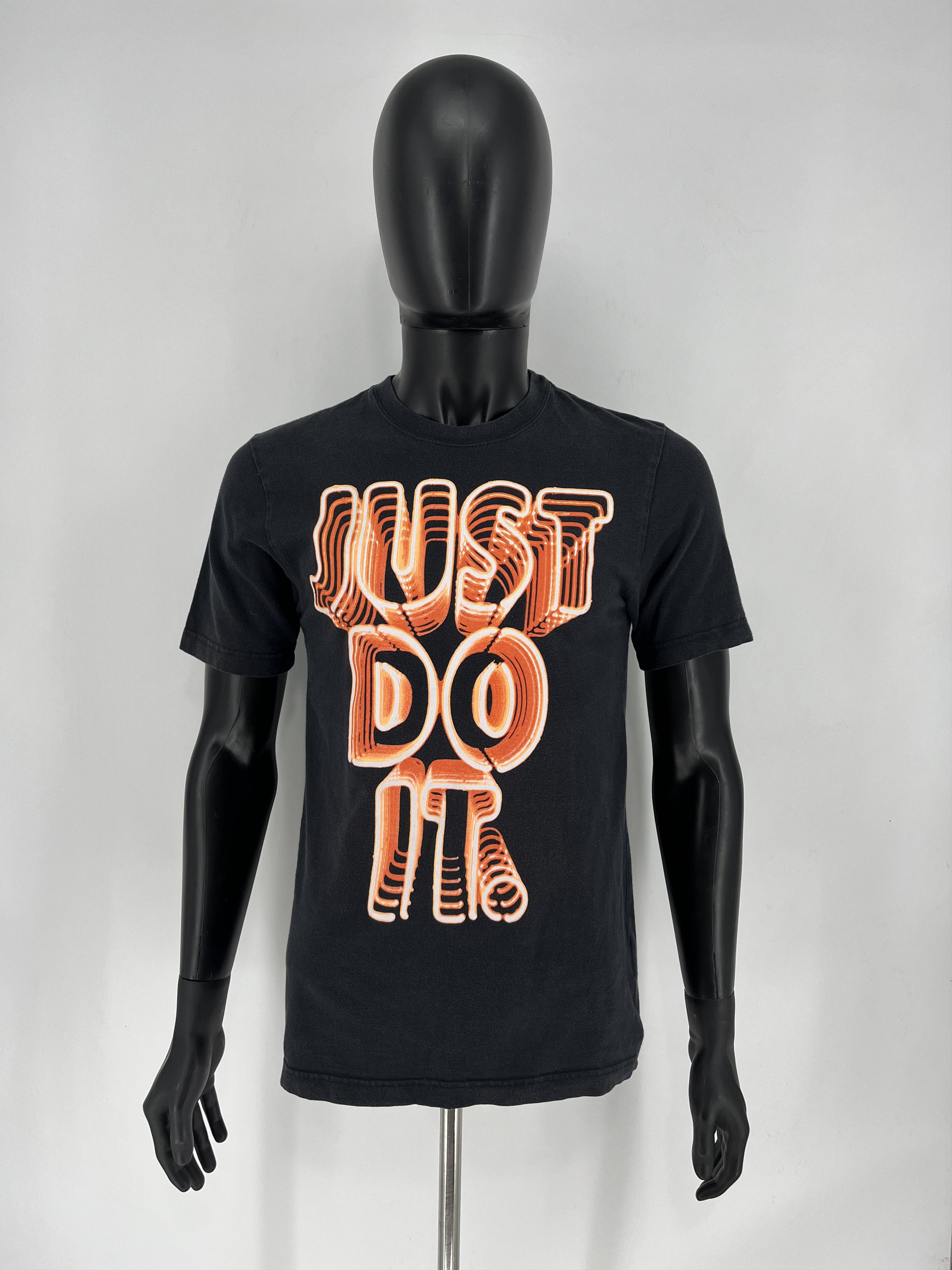 Nike × Vintage Vintage 90s NIKE JUST DO IT Tee Streetwear Y2K Style Size US XXL / EU 58 / 5 - 2 Thumbnail