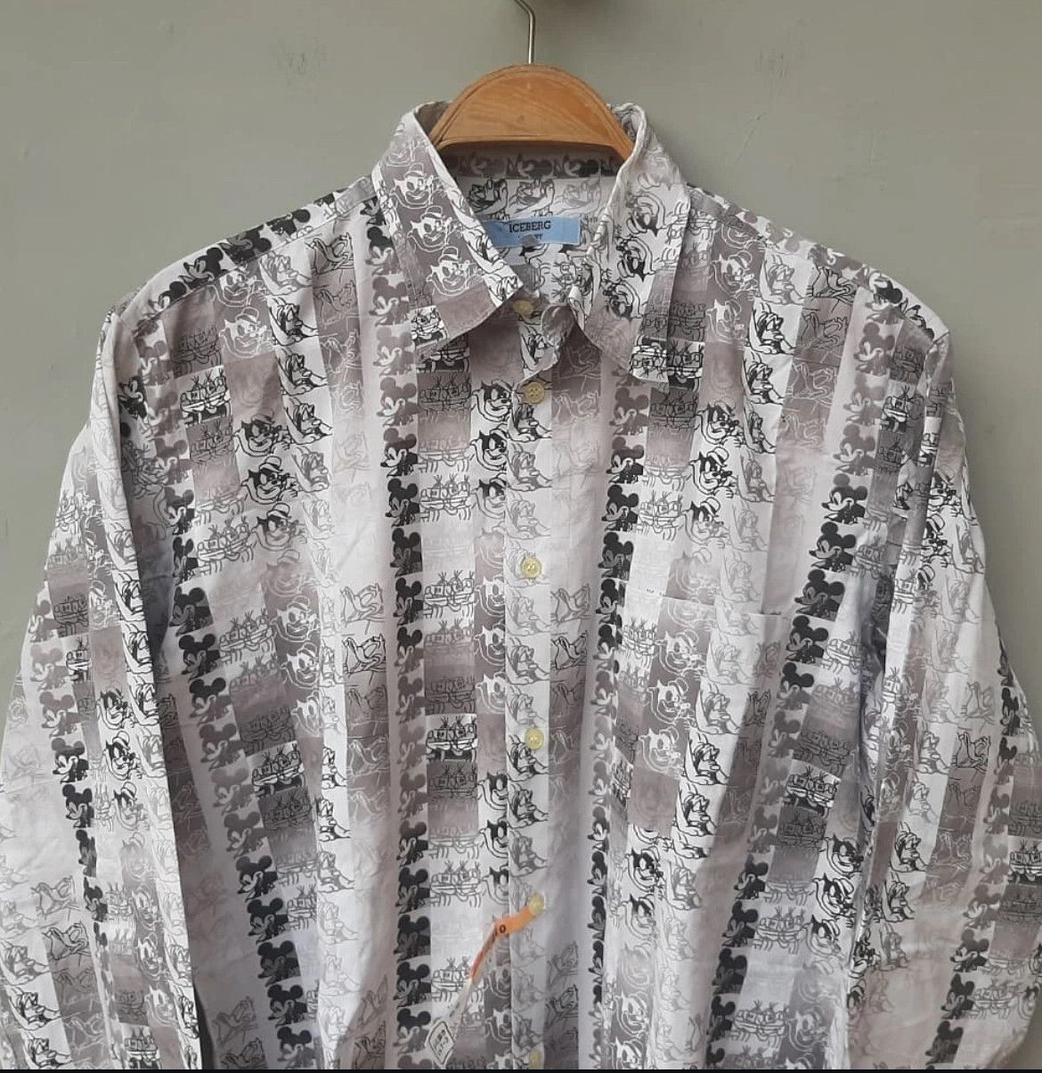 Iceberg 2000s Iceberg History Disney Button Longsleeve Shirt y2k Size US L / EU 52-54 / 3 - 2 Thumbnail