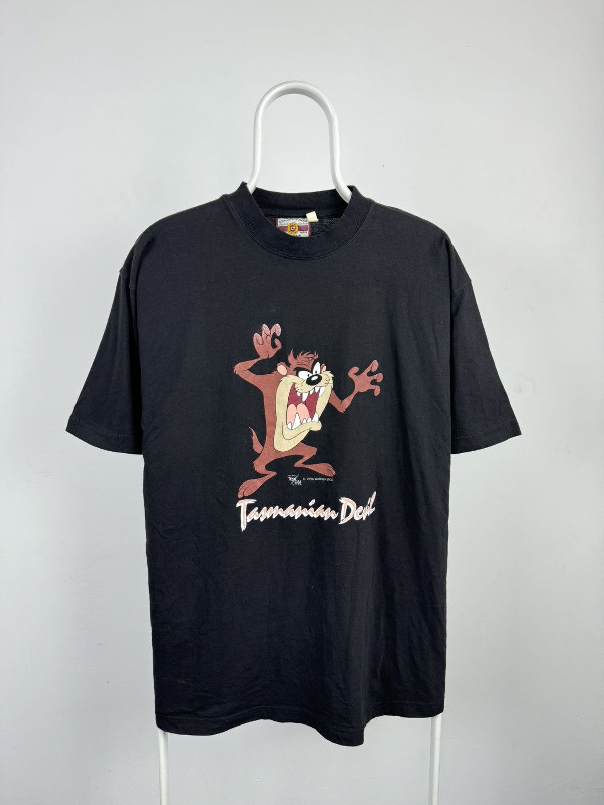 Vintage Vintage 1996 Tasmanian Devil Looney Tunes Big Logo Tee Size US XL / EU 56 / 4 - 1 Thumbnail