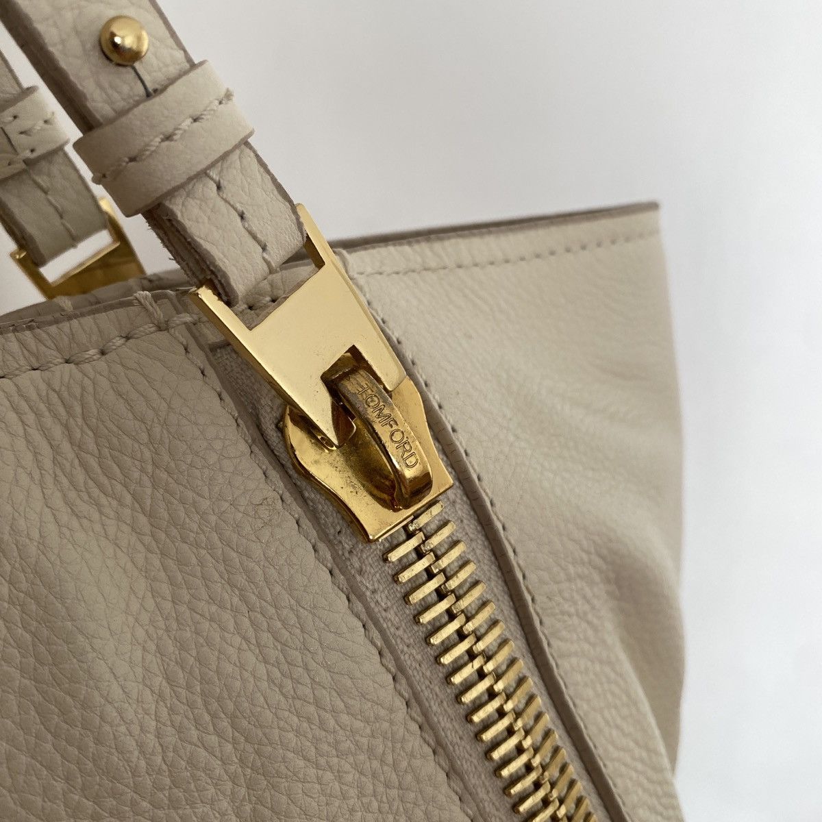 Tom Ford Zip Leather Bag Tom Ford Size ONE SIZE - 12 Thumbnail
