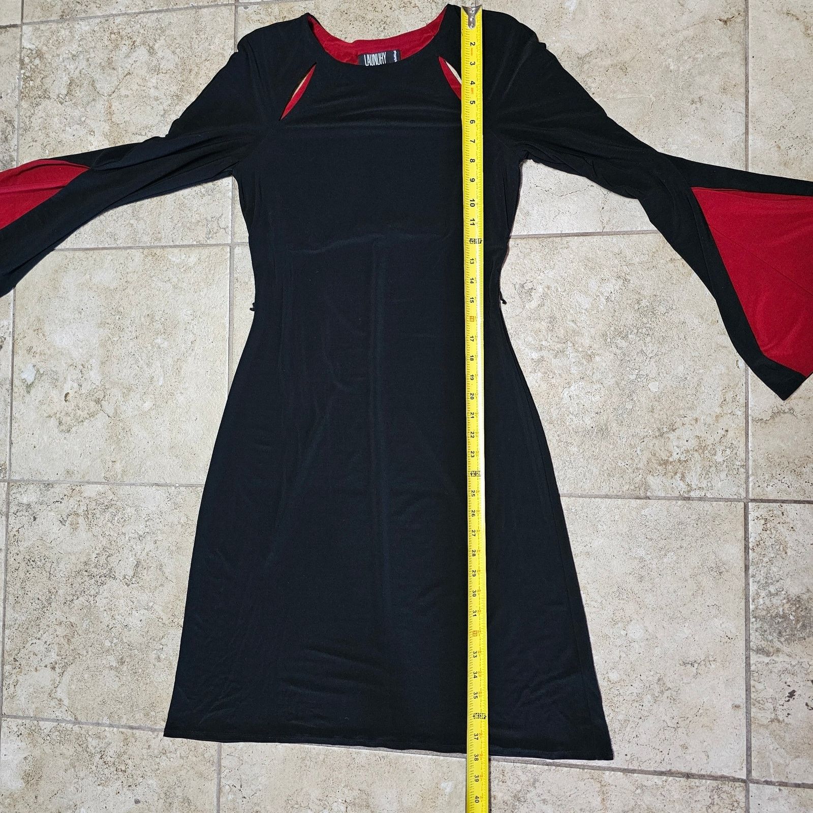 Laundry by Shelli Segal Laundry Black Dress Cut-Outs Split Sleeve sz4 - no belt Size S / US 4 / IT 40 - 9 Thumbnail
