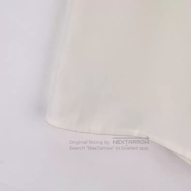 Louis Vuitton Louis Vuitton 24 white small leather label casual shorts Size US 38 / EU 54 - 4 Thumbnail