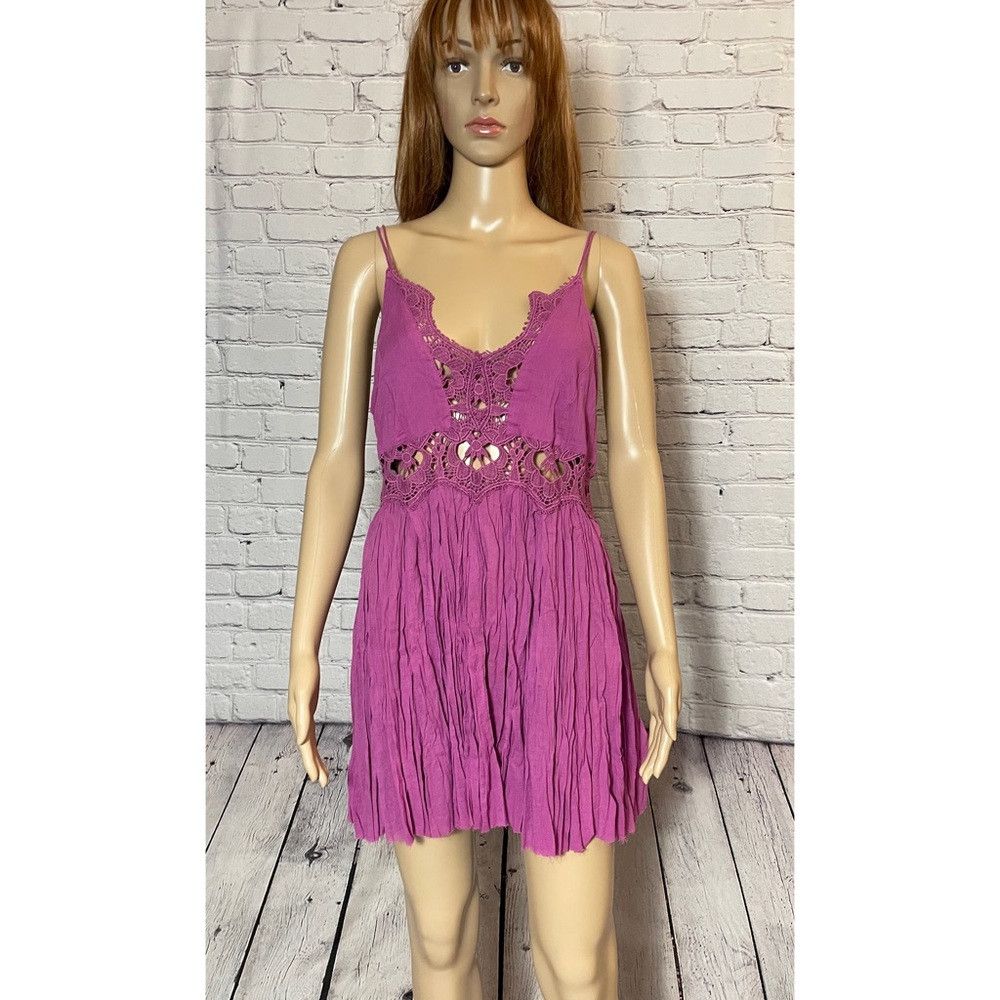 Free People NWT New Free People Ilektra Slip Cotton Mulberry Dress Size Size XS / US 0-2 / IT 36-38 - 3 Thumbnail