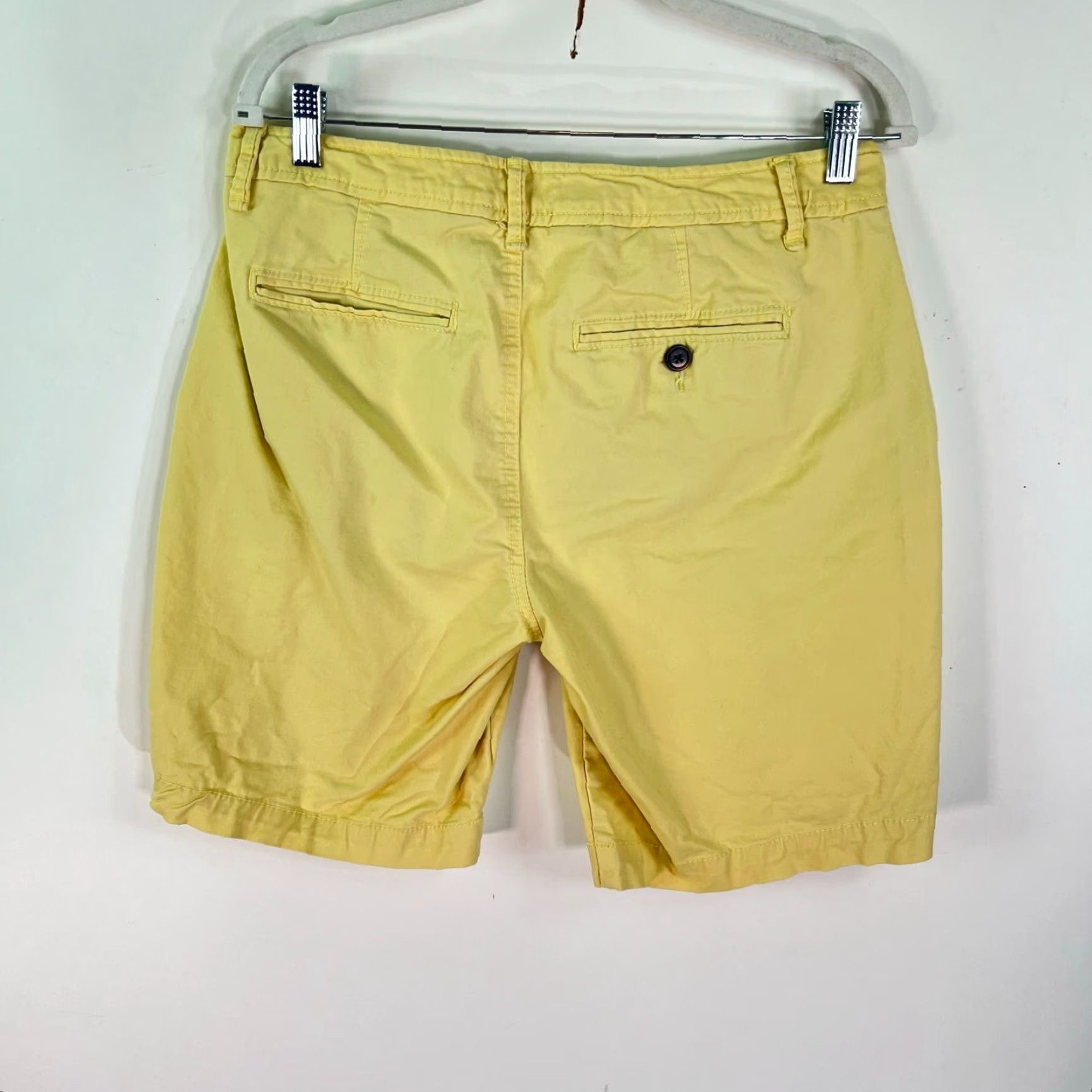 Vintage Aéropostale Chino Shorts Mens 31 Yellow Flat Front Size US 31 - 3 Thumbnail