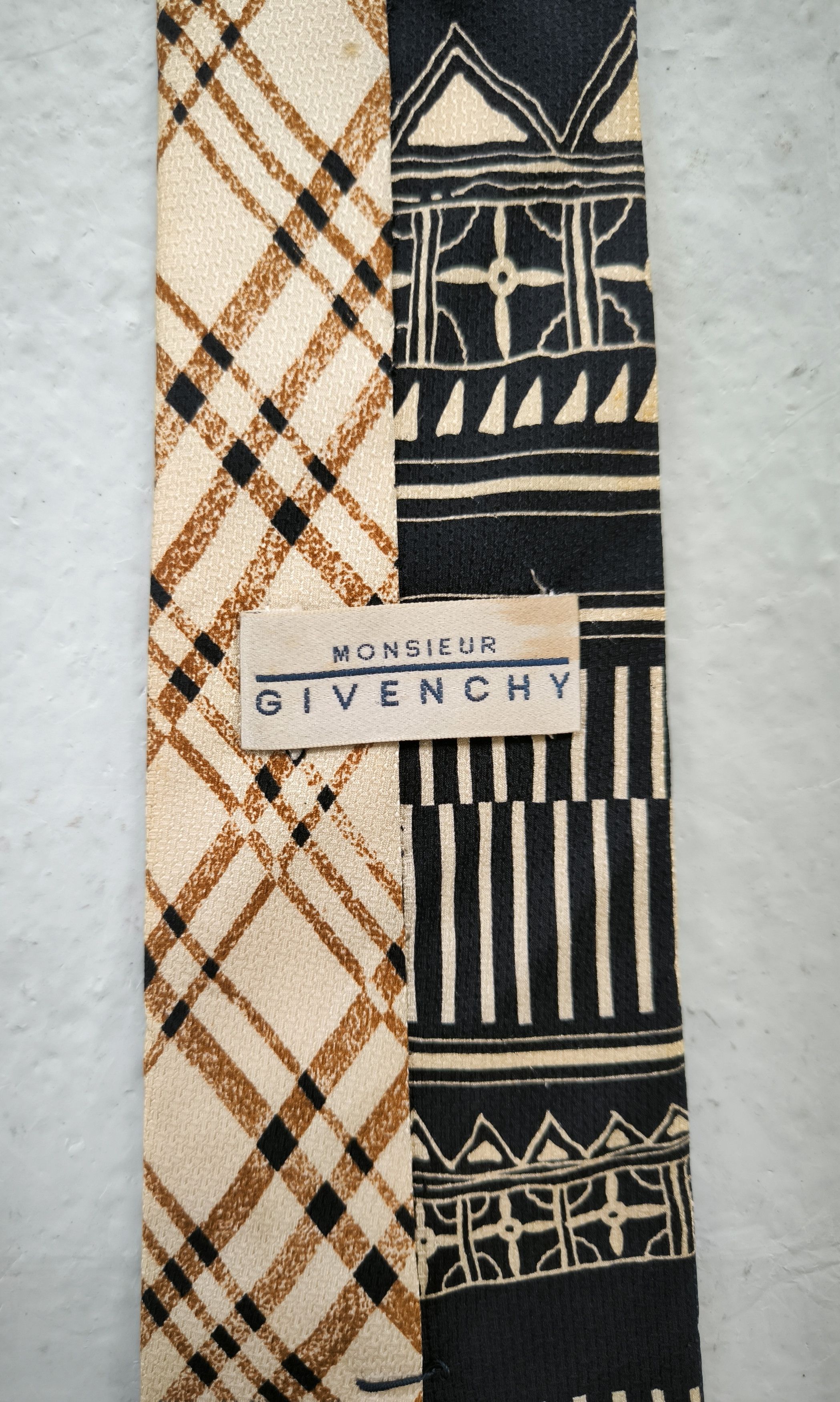 Givenchy Vtg GIVENCHY MONSIEUR abstract silk tie Size ONE SIZE - 2 Thumbnail