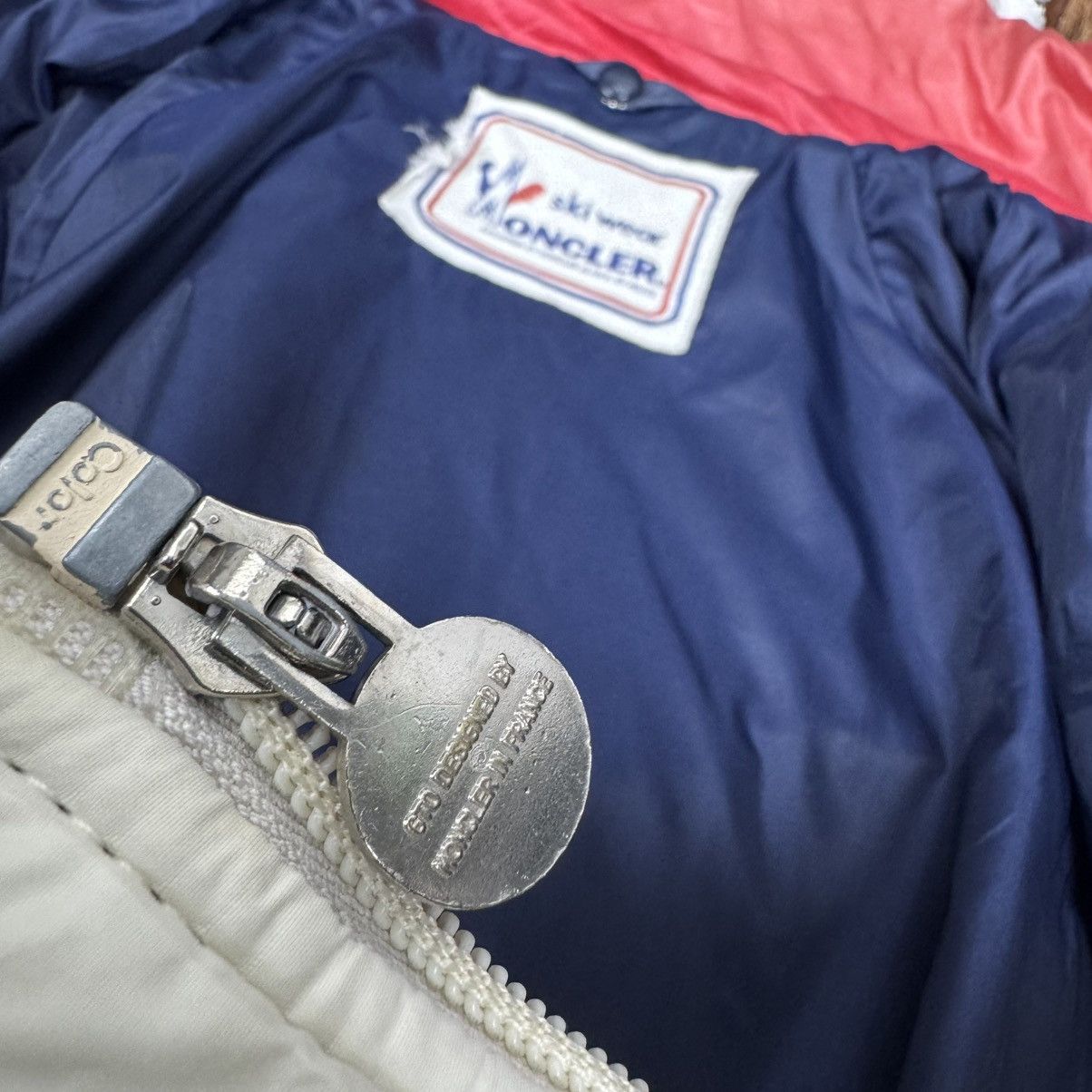 Moncler 🌟80s MONCLER X ASICS LIGHT PUFFER JACKET Size US M / EU 48-50 / 2 - 17 Thumbnail