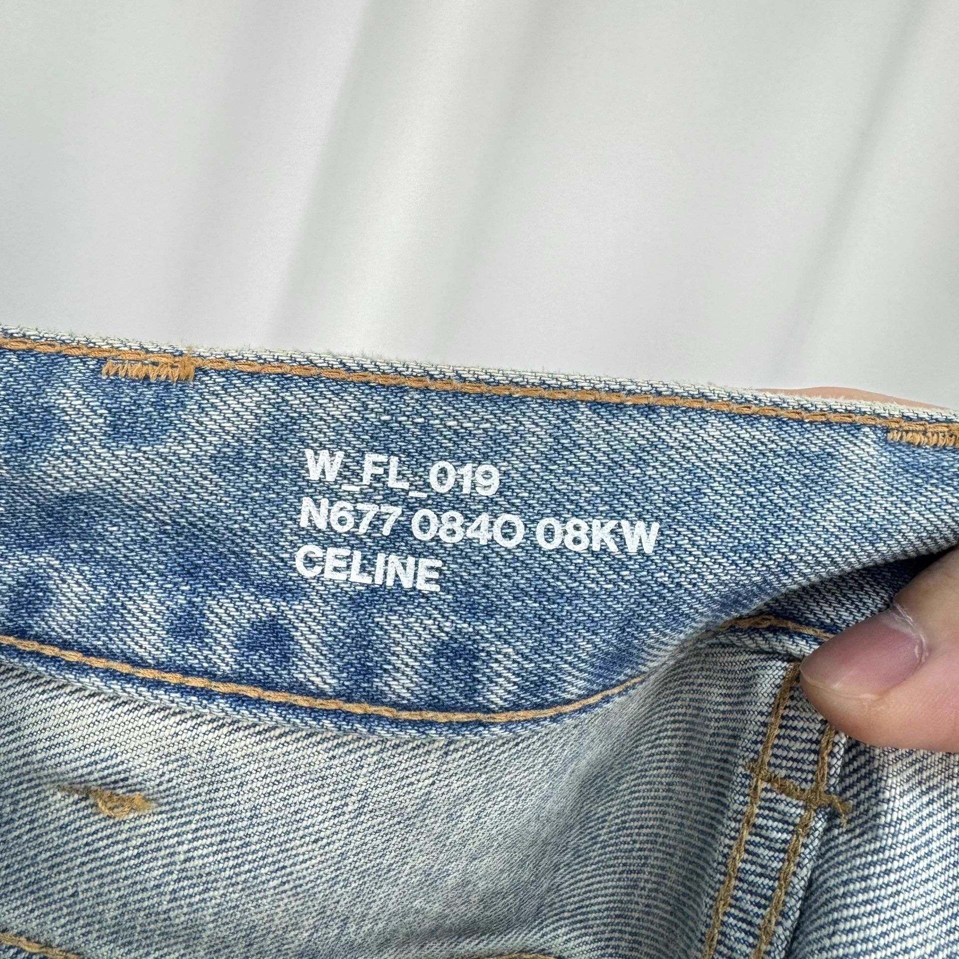 Celine Celine Triomphe Gold Button Washed Denim Jeans W25 Mint Size 24" / US 00 / IT 34 - 5 Thumbnail