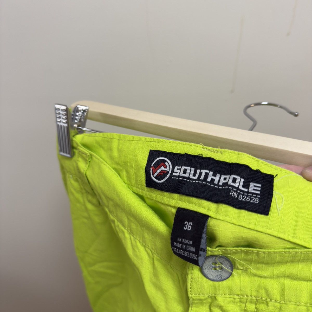 Southpole × Vintage Vintage Y2K Southpole Neon Cargo Shorts Rare Size US 36 / EU 52 - 3 Thumbnail