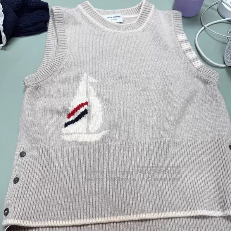 Thom Browne Thom Browne Beige sailing wool vest Size US XS / EU 42 / 0 - 3 Thumbnail
