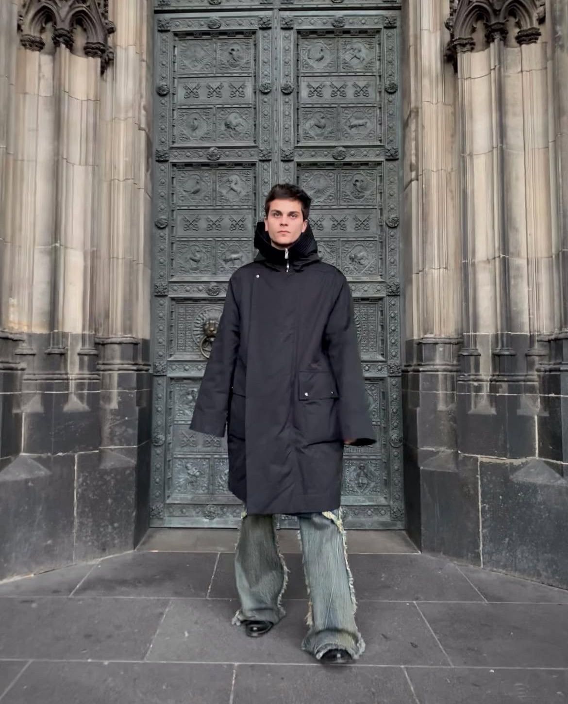 Rick Owens Drkshdw RIck Owens Drkshdw Sisy Parka Black Size US XL / EU 56 / 4 - 1 Thumbnail