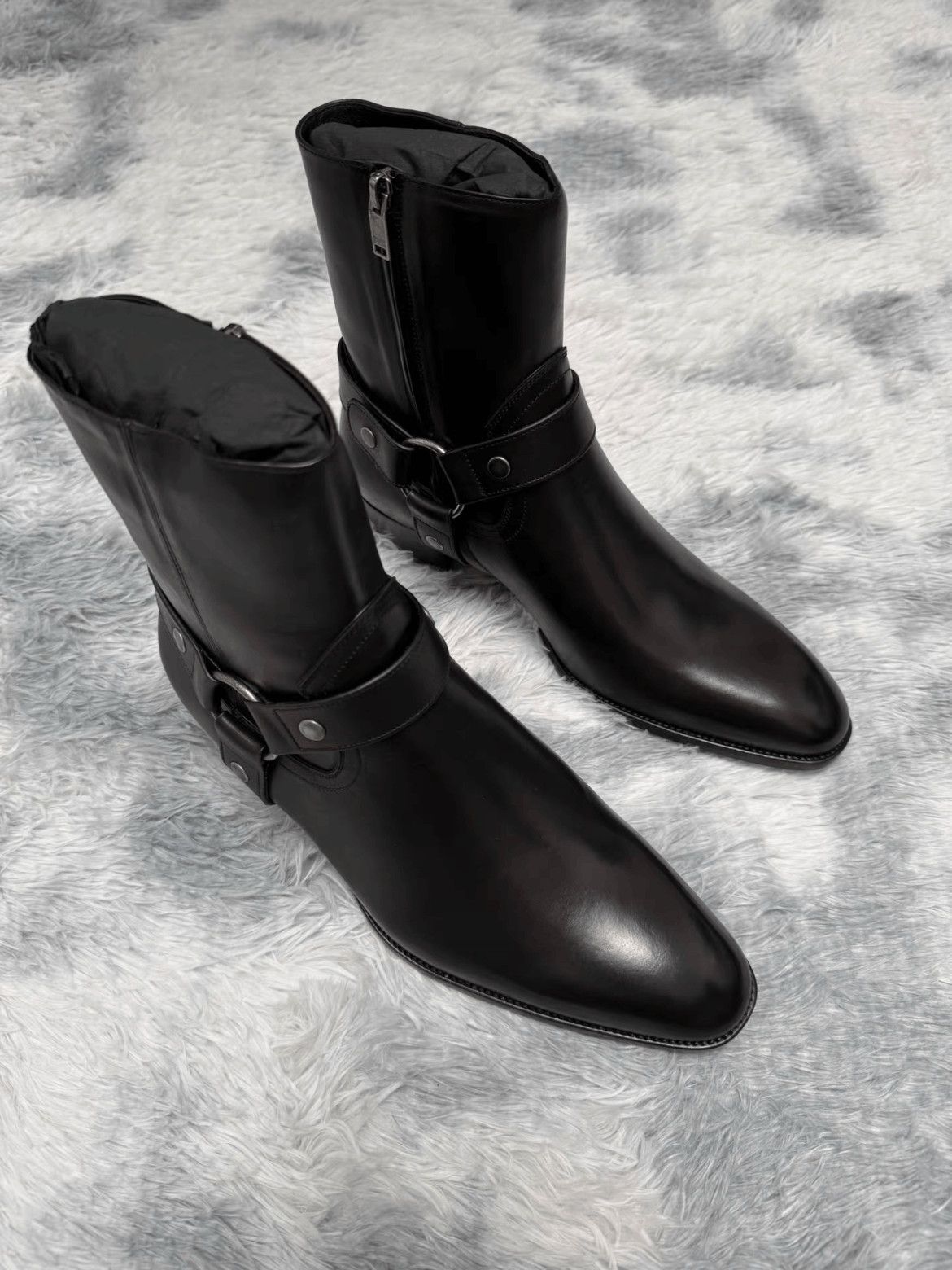 Saint Laurent Paris Saint Laurent Paris Sz 41 Saint Laurent Paris Metal Buckle Size US 8 / EU 41 - 3 Thumbnail