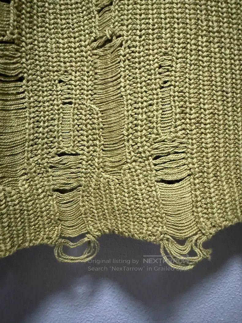 Song For The Mute SONG FOR THE MUTE Stylish olive green knitted retro sweate Size US M / EU 48-50 / 2 - 3 Thumbnail