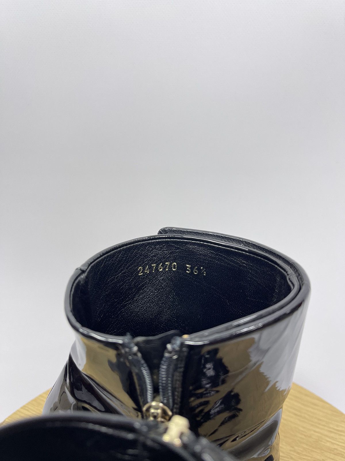 Gucci Gucci Heels Shoes Size 36.5 Vintage Lacquer Black Italy Size US 6.5 / IT 36.5 - 7 Thumbnail