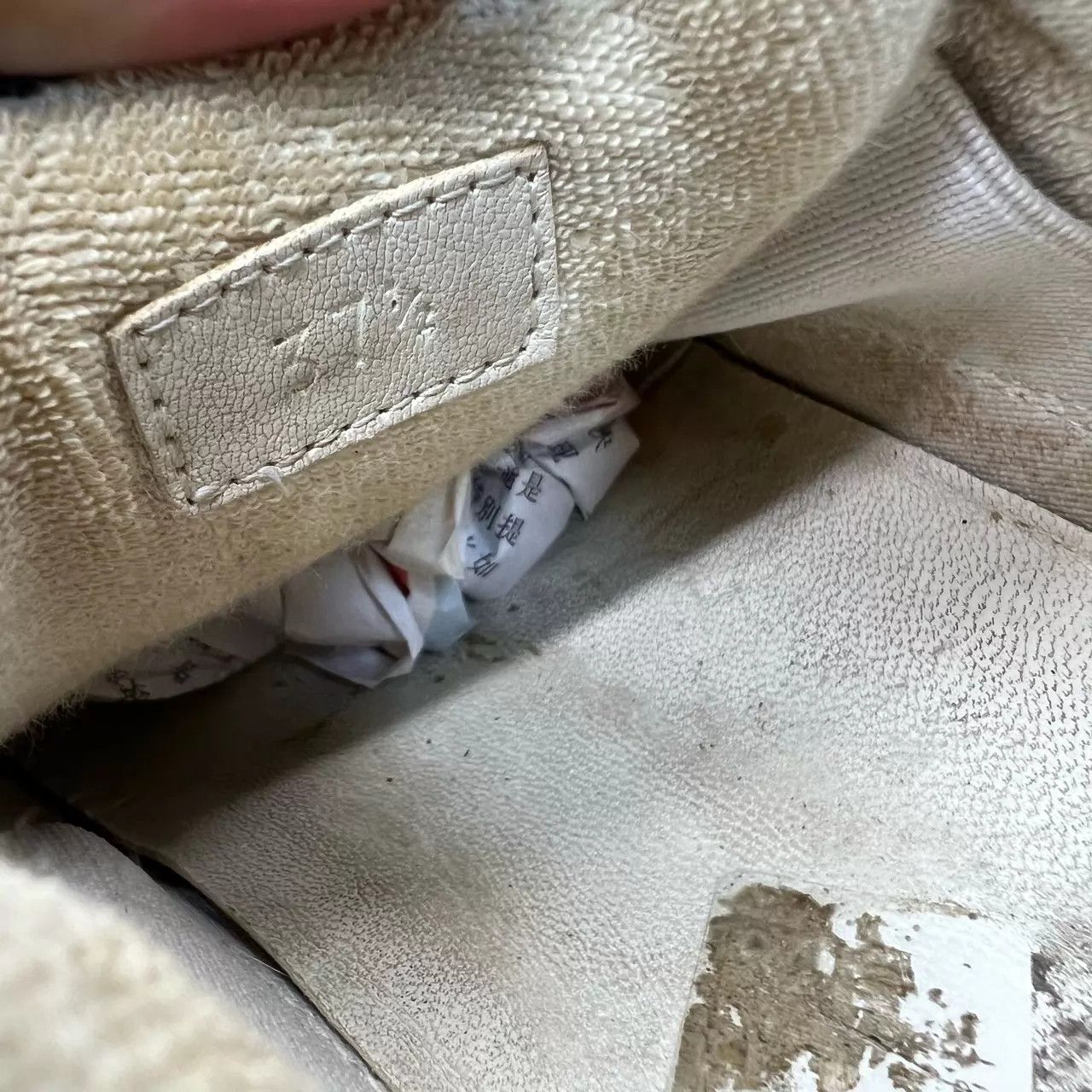 Gucci Gucci Green Dirty Sneakers EU 37.5 Size US 7 / IT 37 - 8 Thumbnail