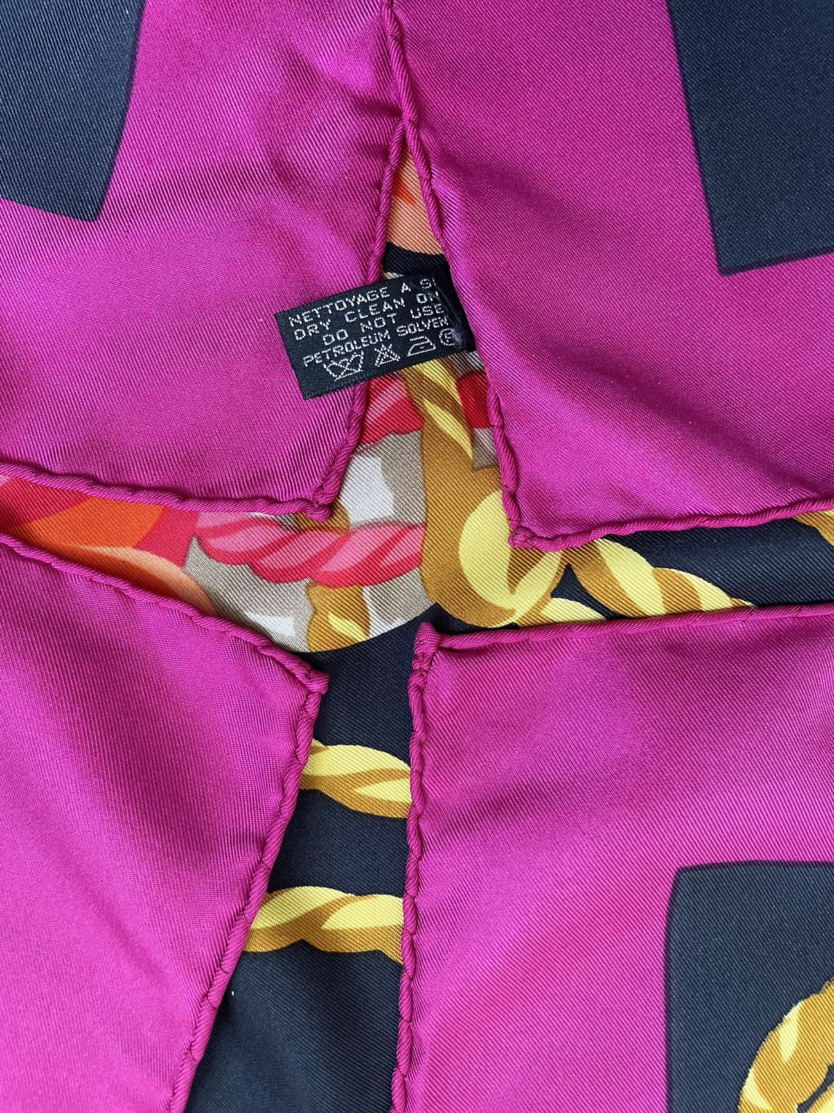 Celine × Designer × Vintage Vintage Celine Silk Scarves Size ONE SIZE - 10 Thumbnail