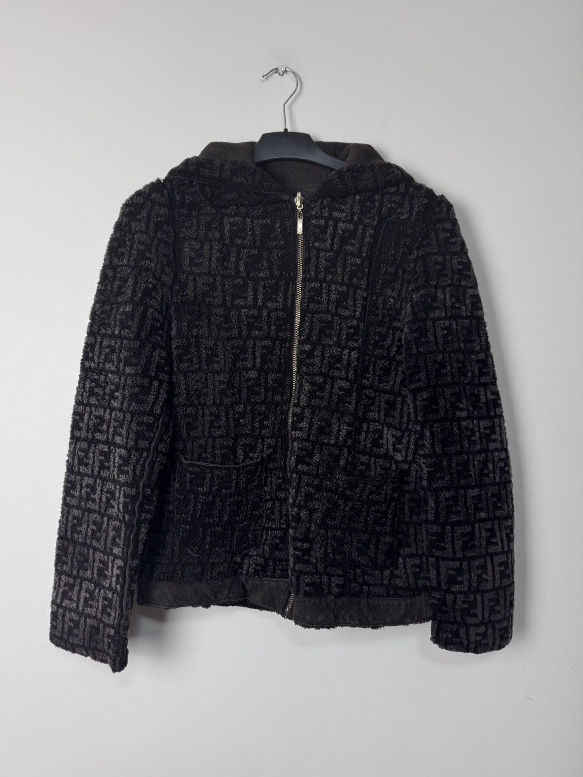 Fendi Fendi Reversible FF Monogram Shearling Hoodie Jacket Size M / US 6-8 / IT 42-44 - 2 Thumbnail