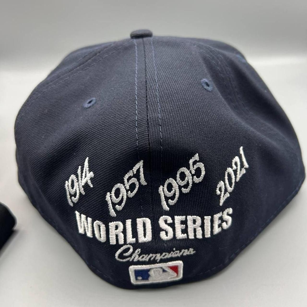New Era Atlanta Braves Hat Men 7 5/8 Floral 59Fifty New Era Fitted Size ONE SIZE - 6 Thumbnail