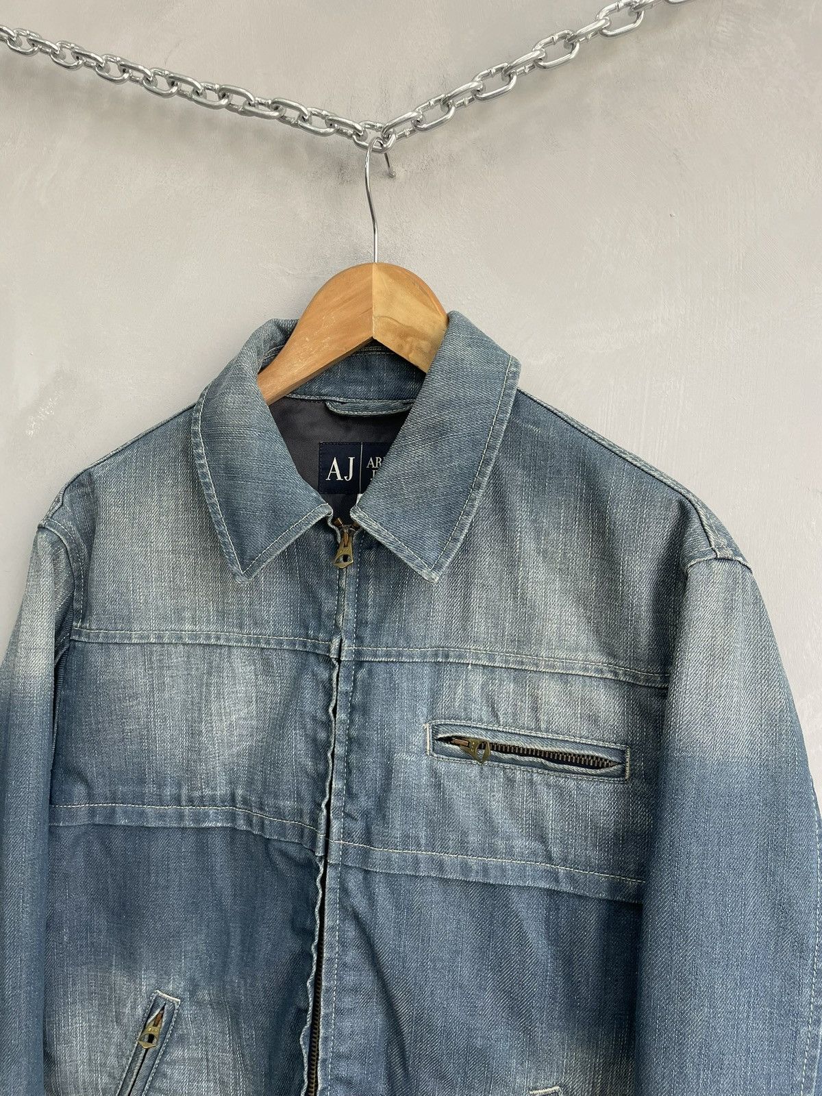 Armani Vinateh emporio Armani denim trucker jacket hype y2k Size US S / EU 44-46 / 1 - 3 Thumbnail