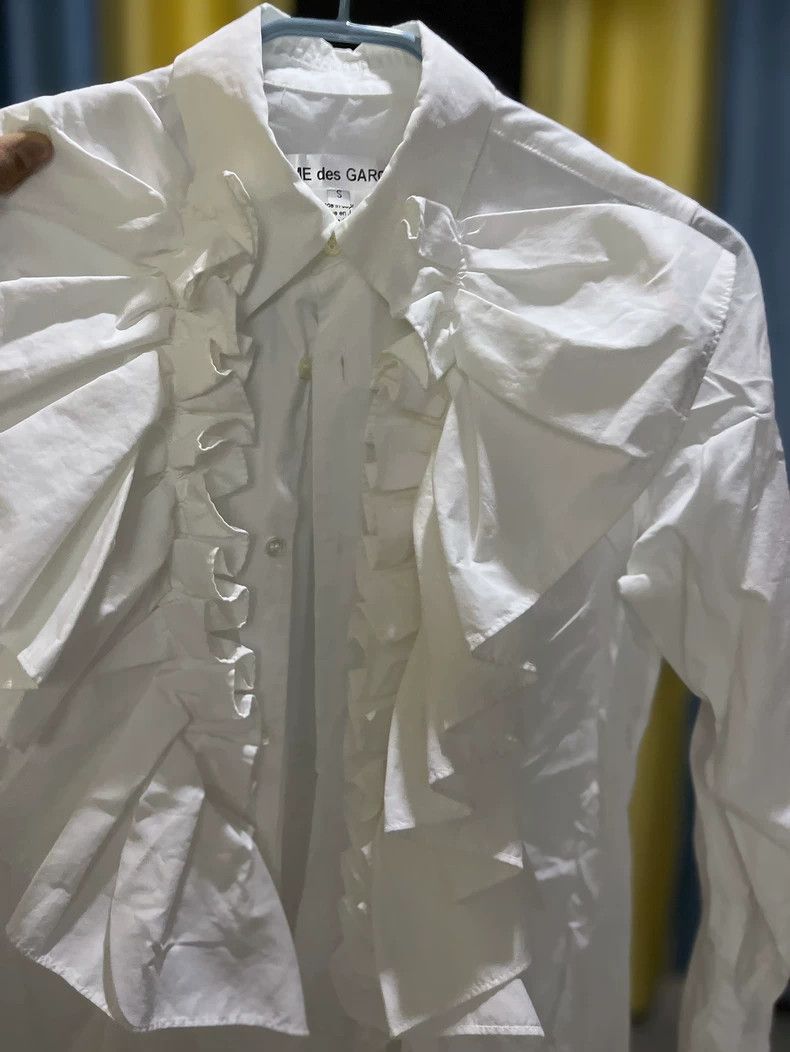 Comme des Garcons Comme Des Garcons White pleated long shirt Size S / US 4 / IT 40 - 1 Thumbnail