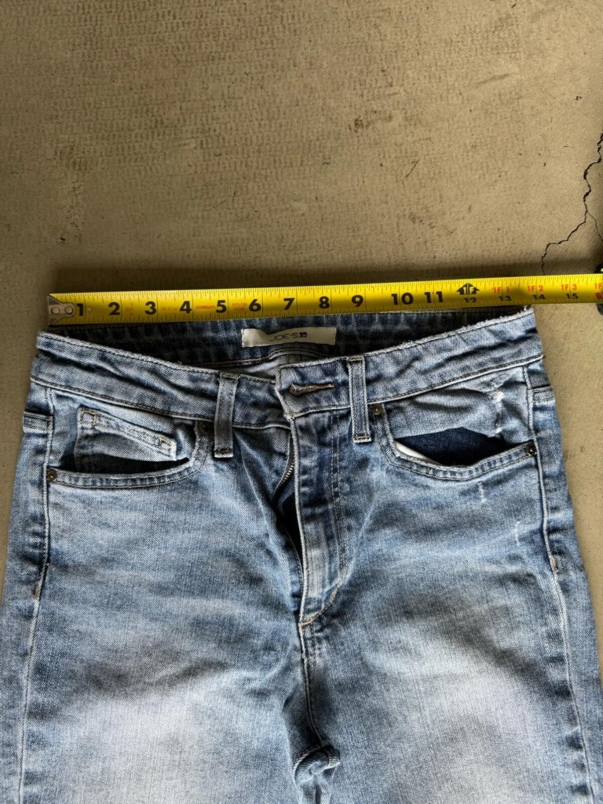 Other Joe’s Jeans / Mid Rise Straight Raw Hem / Light Wash Size 27" / US 4 / IT 40 - 4 Thumbnail