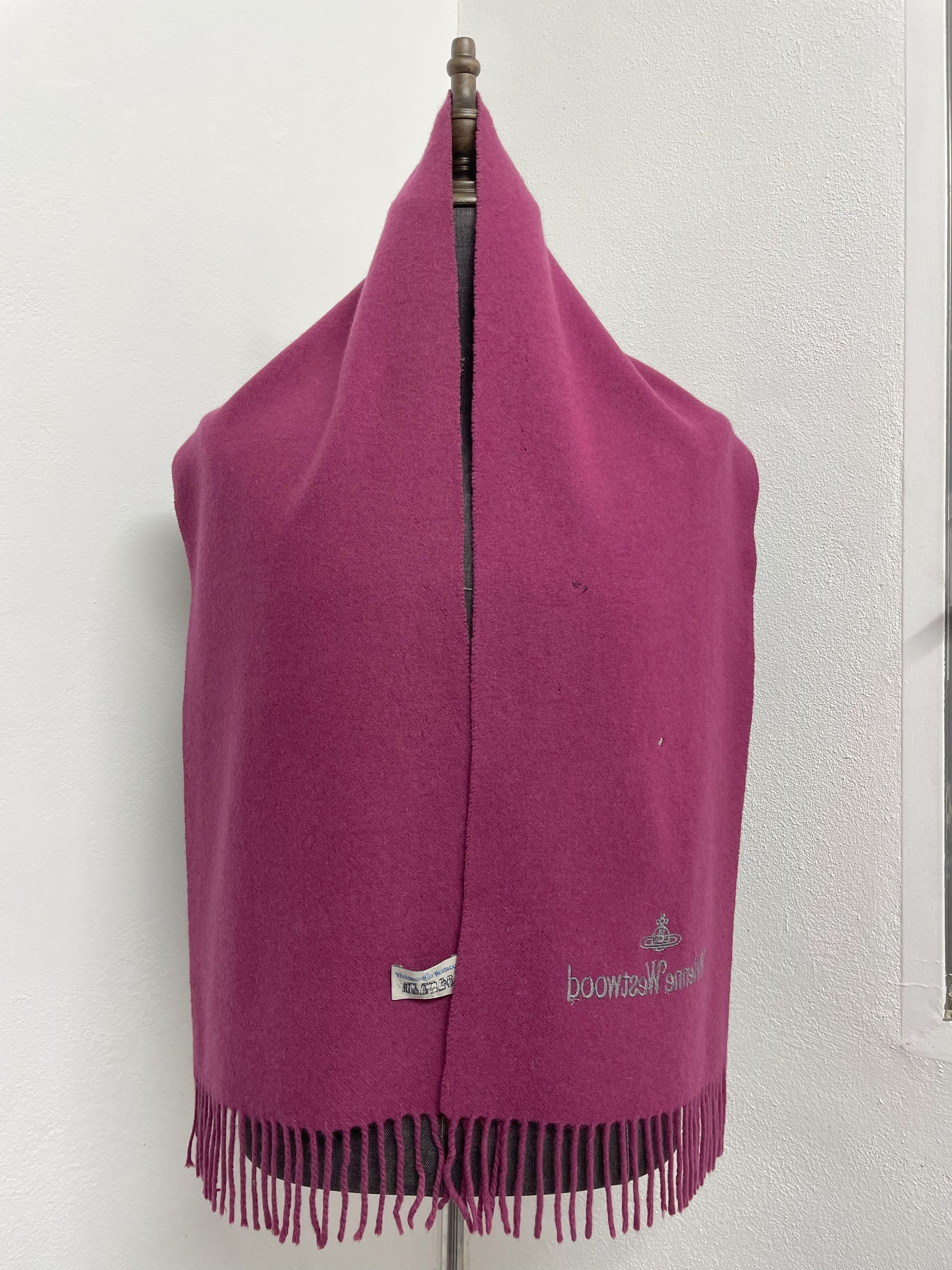 Vintage × Vivienne Westwood Vivienne Westwood Scarf / Muffler - 6227 Size ONE SIZE - 2 Thumbnail
