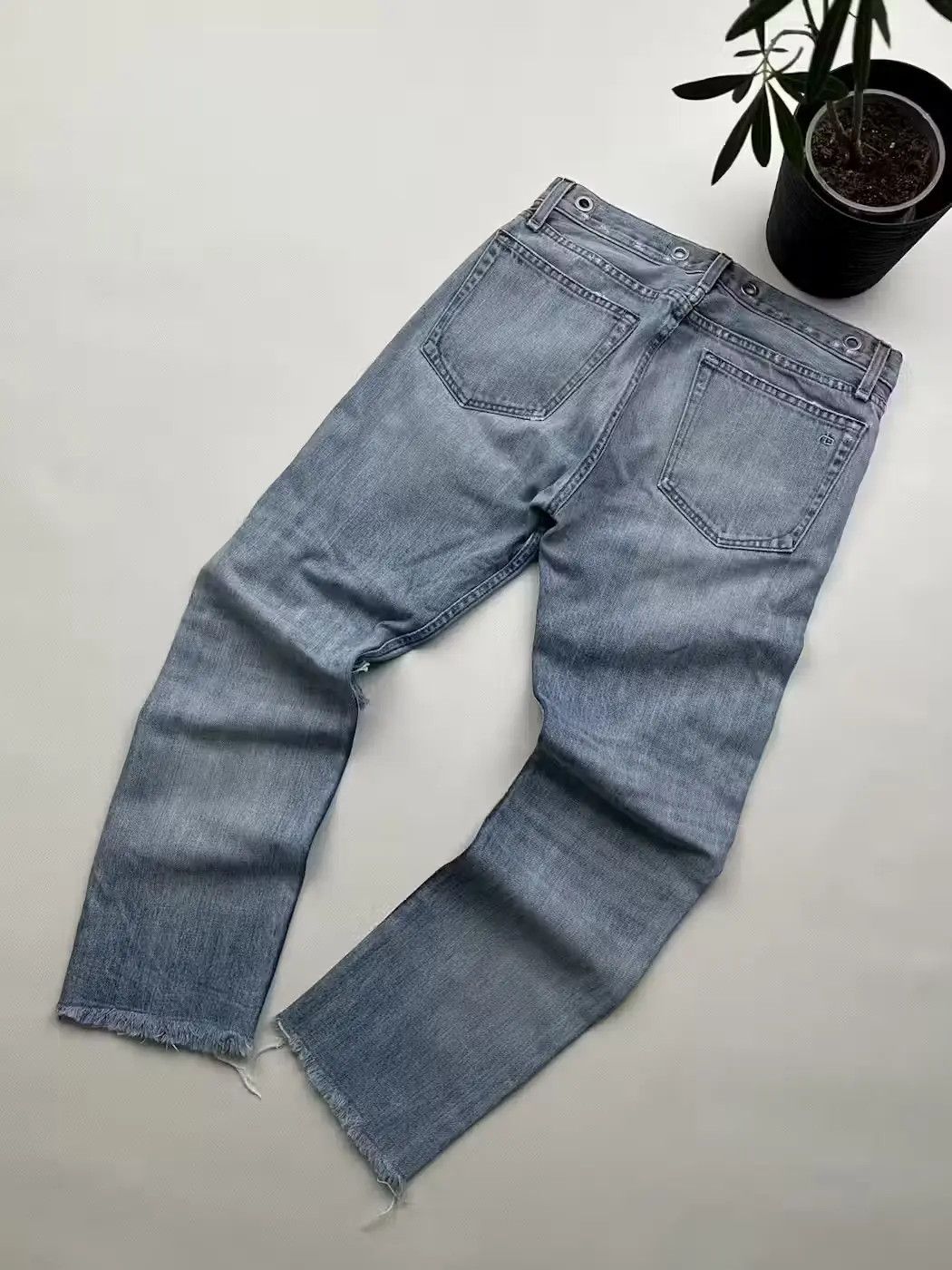 Rag & Bone Rag&Bone Distressed Jeans (376) Size 27" / US 4 / IT 40 - 7 Thumbnail