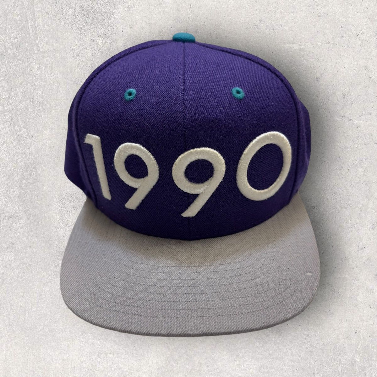 Jordan Brand × Mitchell & Ness Air Jordan 5 Grape hat Size ONE SIZE - 1 Thumbnail