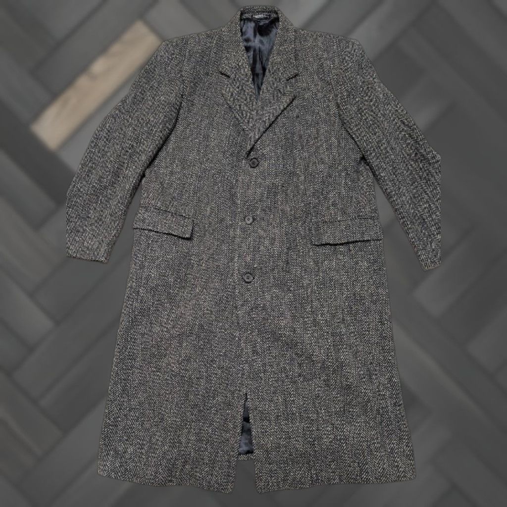 Vintage VINTAGE charcoal gray/gray tweed donegal wool overcoat long, 44/L, herringbone, trench coat, men, overcoat Size US L / EU 52-54 / 3 - 1 Thumbnail