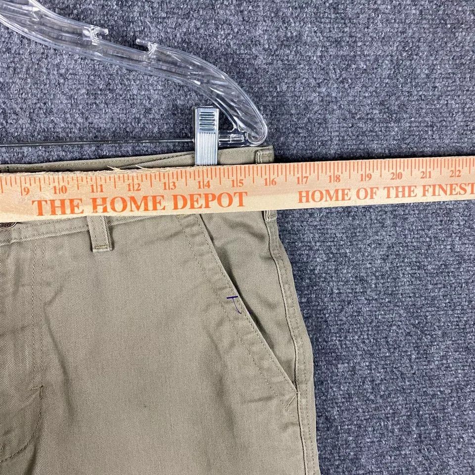 Free World Free World Bermuda Shorts Men's 32 Beige Cotton Blend Adults Size US 32 / EU 48 - 3 Thumbnail