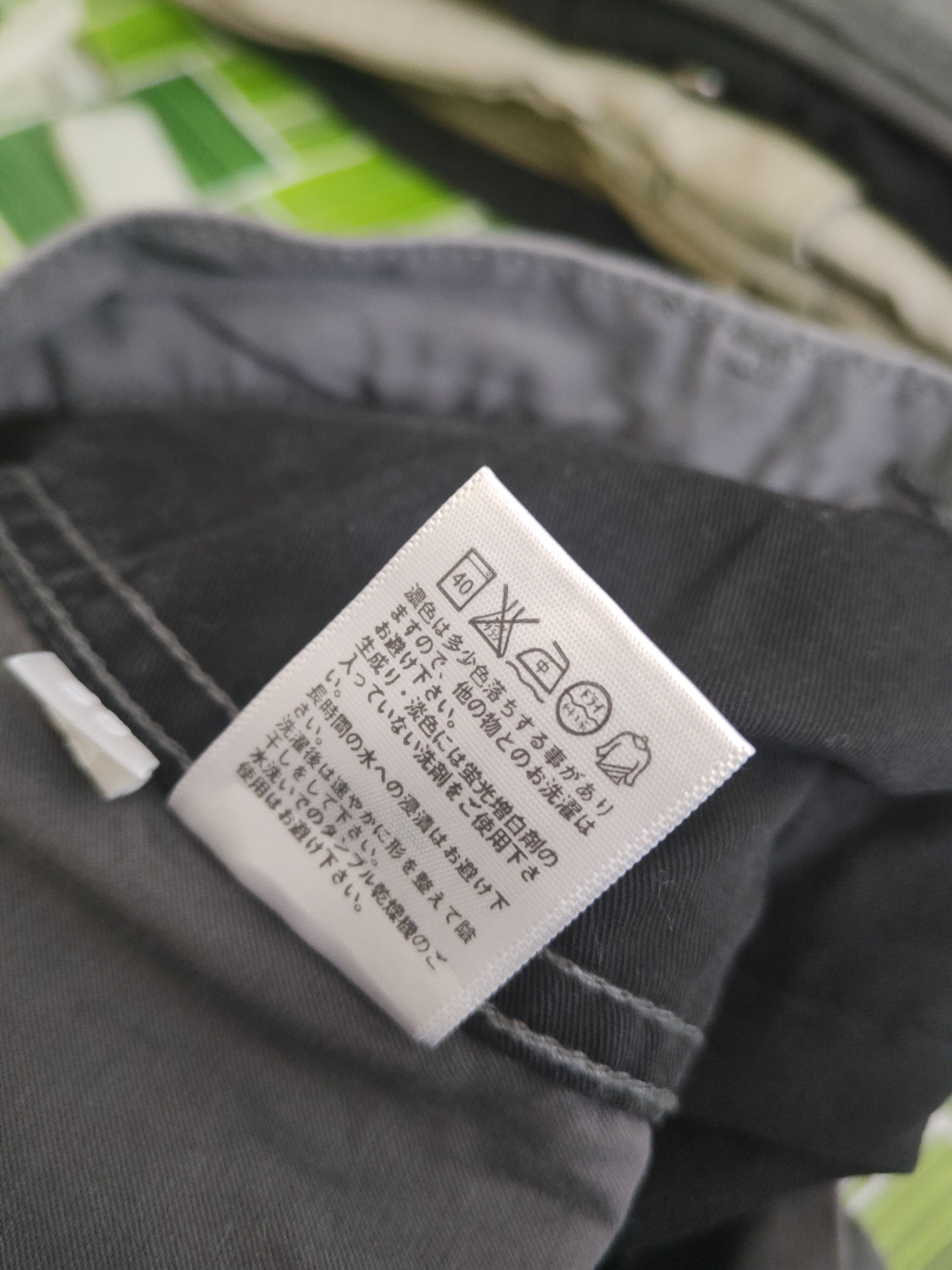 Japanese Brand DL Uniqlo Dark Gray Multipocket Cargo Pants #2109 Size US 31 - 12 Thumbnail