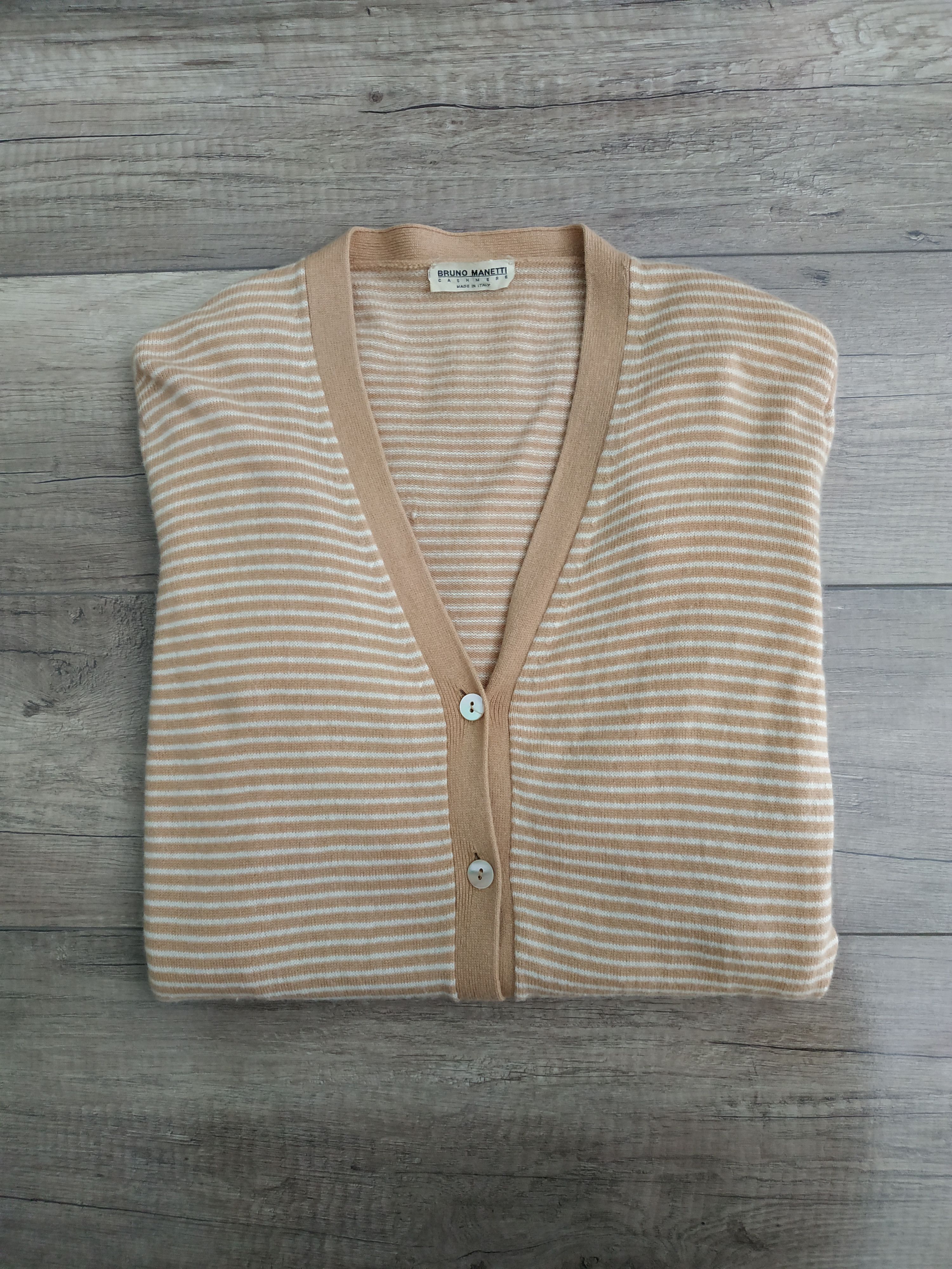 Other Bruno Manetti Women's Vintage Cashmere Cardigan, s. 36(S) Size S / US 4 / IT 40 - 4 Thumbnail