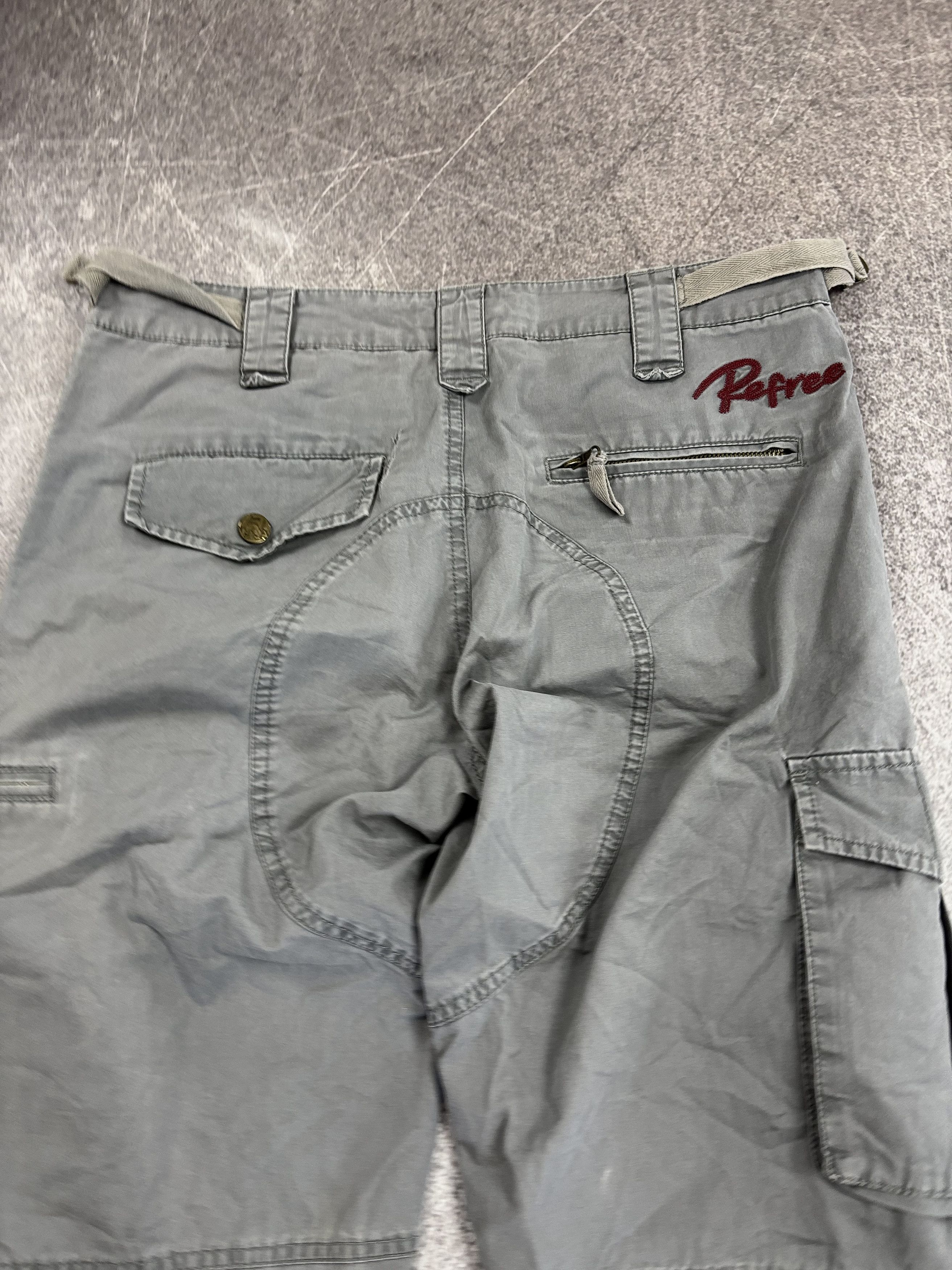 Hysteric Glamour VTG HYSTERIC GLAMOUR STYLE JAPANESE CARGO WASHED SHORTS Size US 32 / EU 48 - 6 Thumbnail