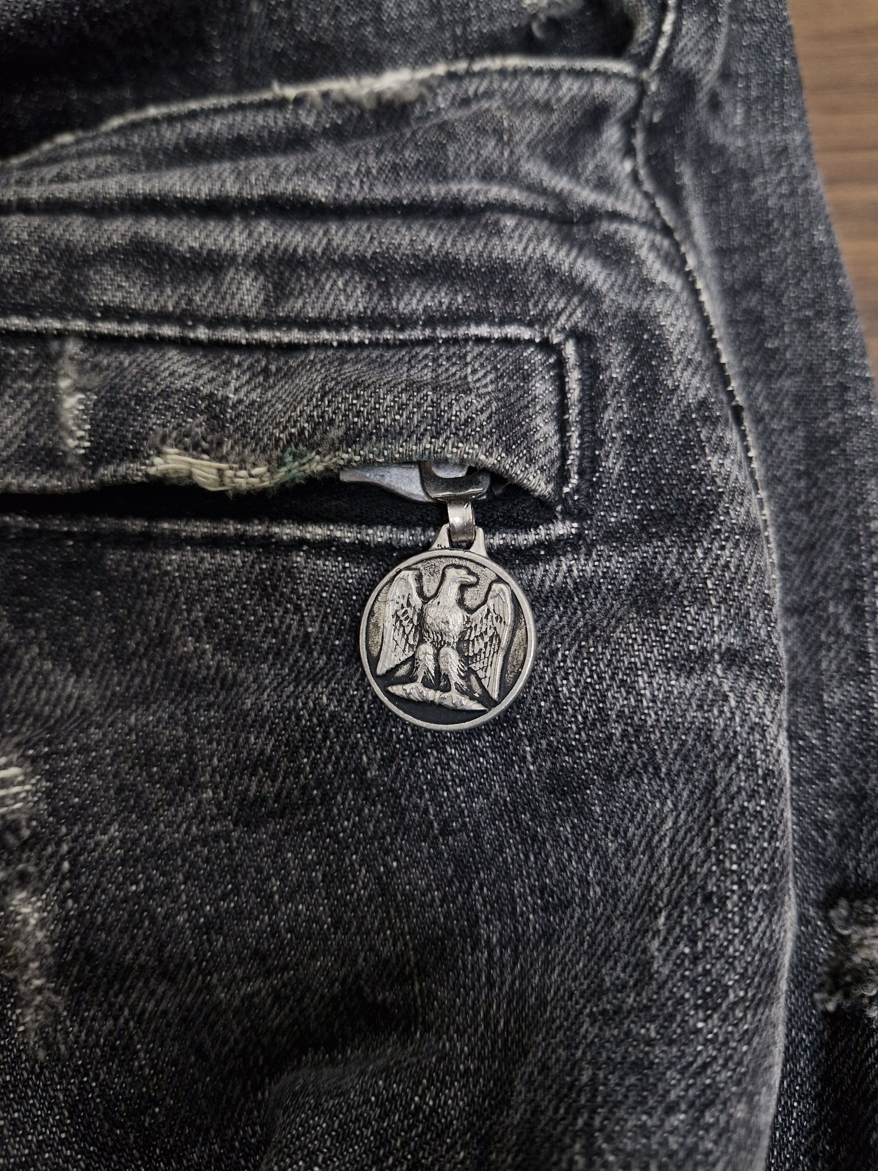 Balmain BALMAIN SS11 Waxed Distressed Eagle Coin Biker Jeans Size US 32 / EU 48 - 5 Thumbnail