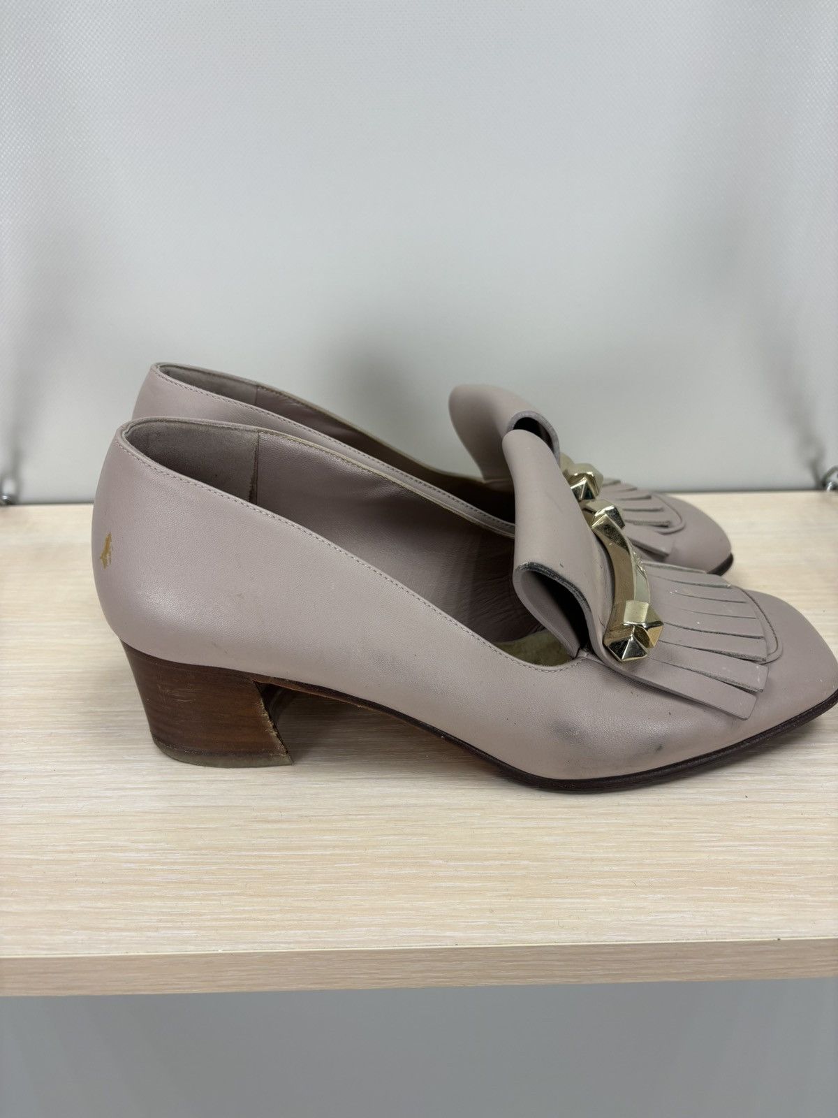 Valentino Womens heels Valentino Garavani Size 37 Color Pink/Purple Size US 7 / IT 37 - 9 Thumbnail
