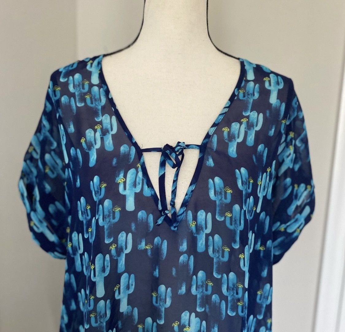 Other FRANCESCA’S SHORT SLEEVE SEMI SHEER CASUAL DRESS COVERUP Size M / US 6-8 / IT 42-44 - 2 Thumbnail